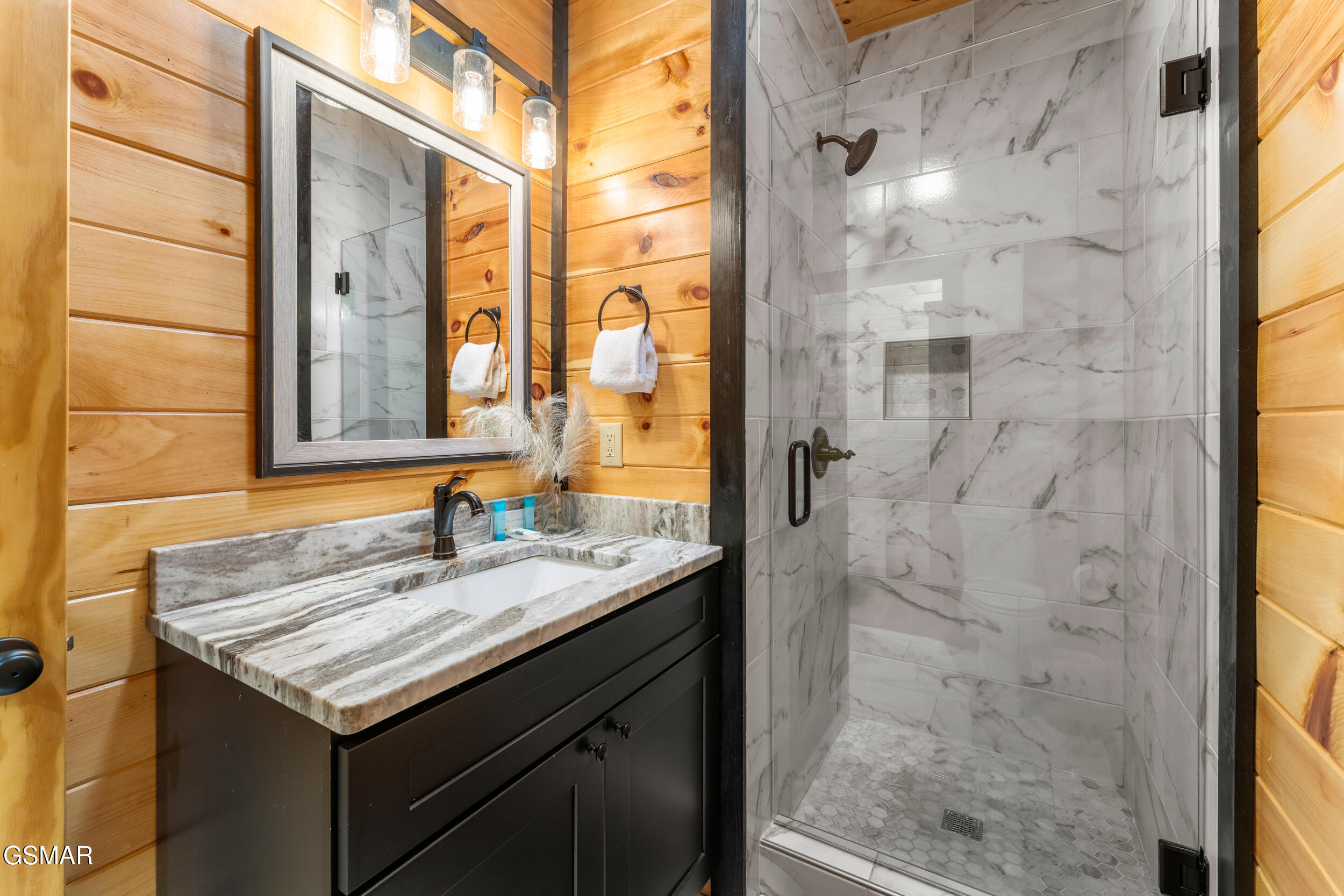 3131 Cherokee Valley Drive Sevierville TN 37862