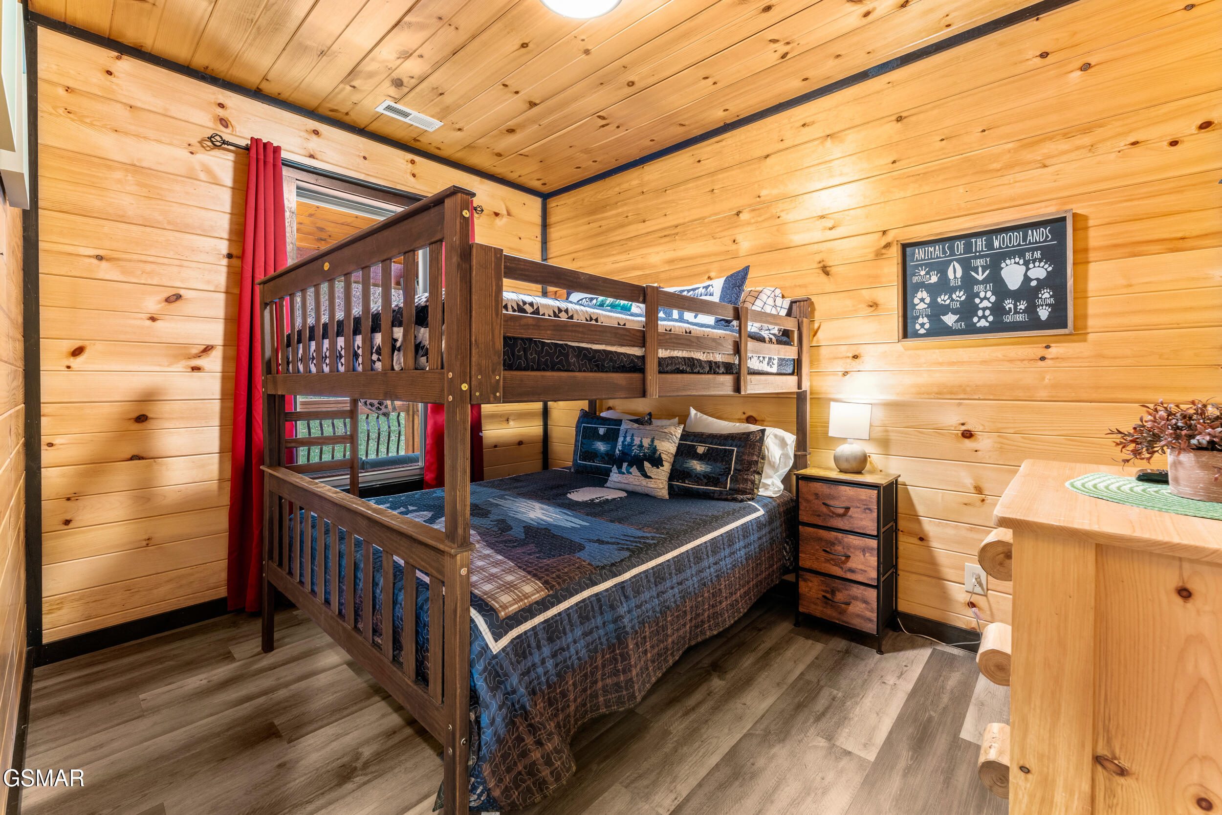 3131 Cherokee Valley Drive Sevierville TN 37862