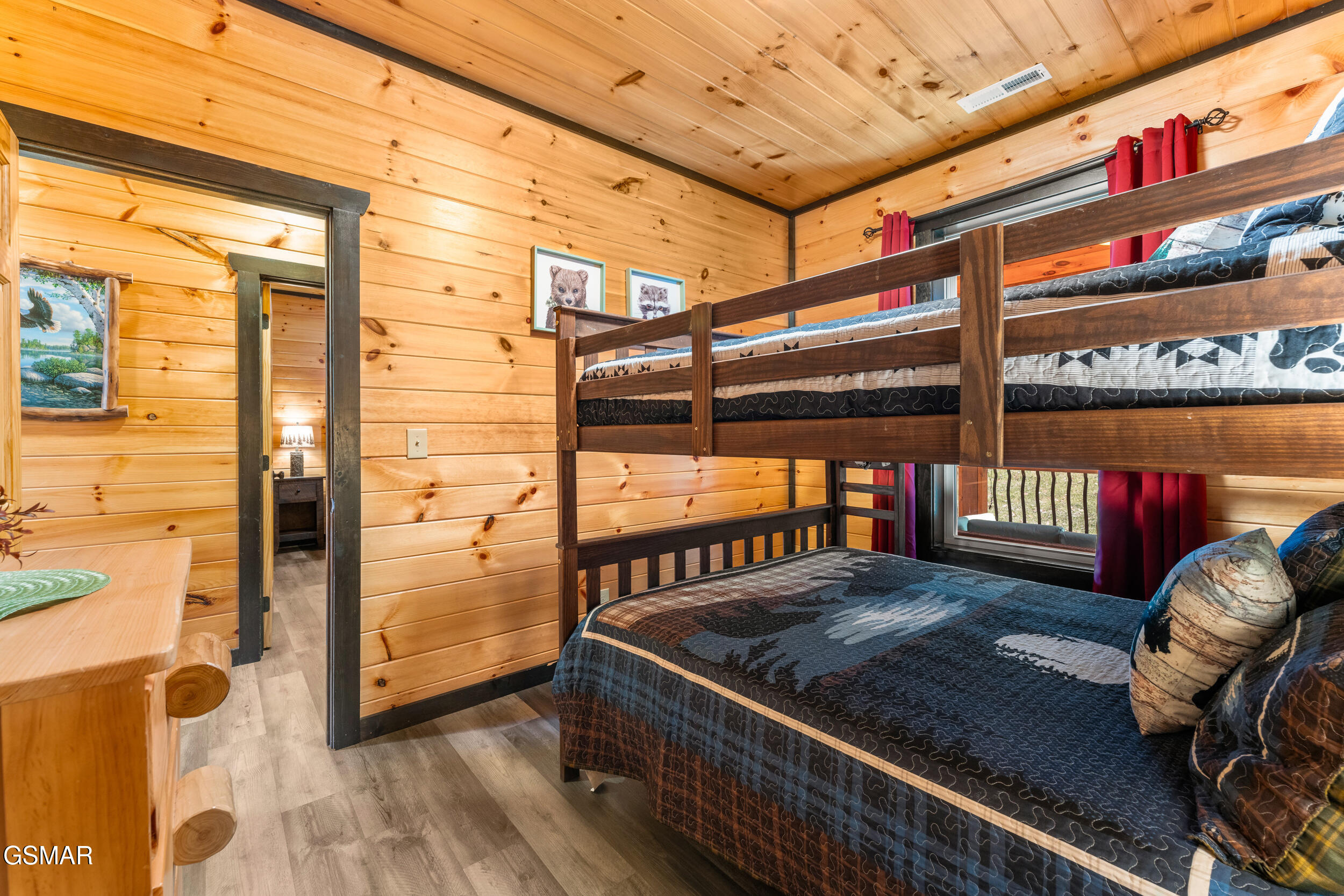 3131 Cherokee Valley Drive Sevierville TN 37862