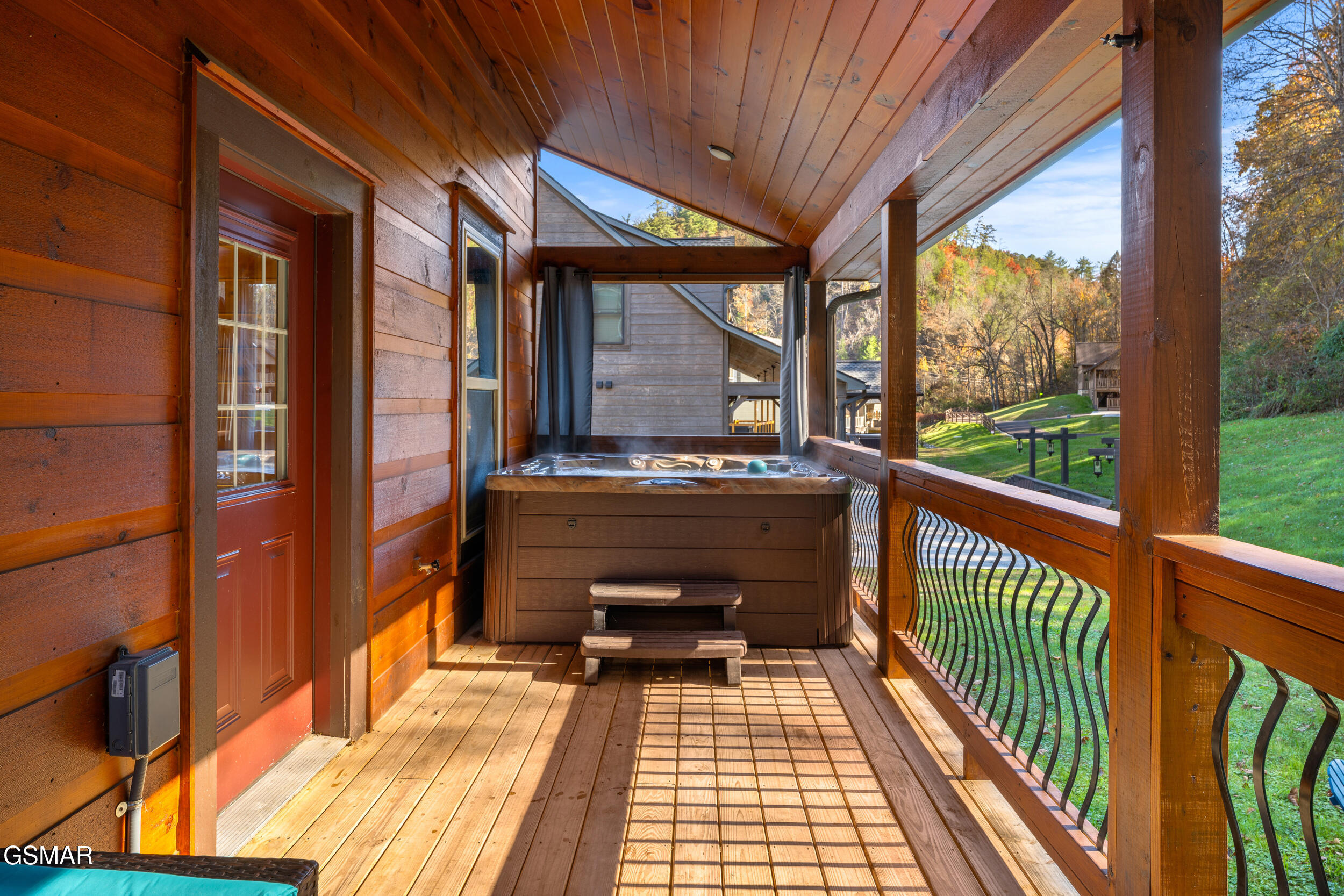 3131 Cherokee Valley Drive Sevierville TN 37862