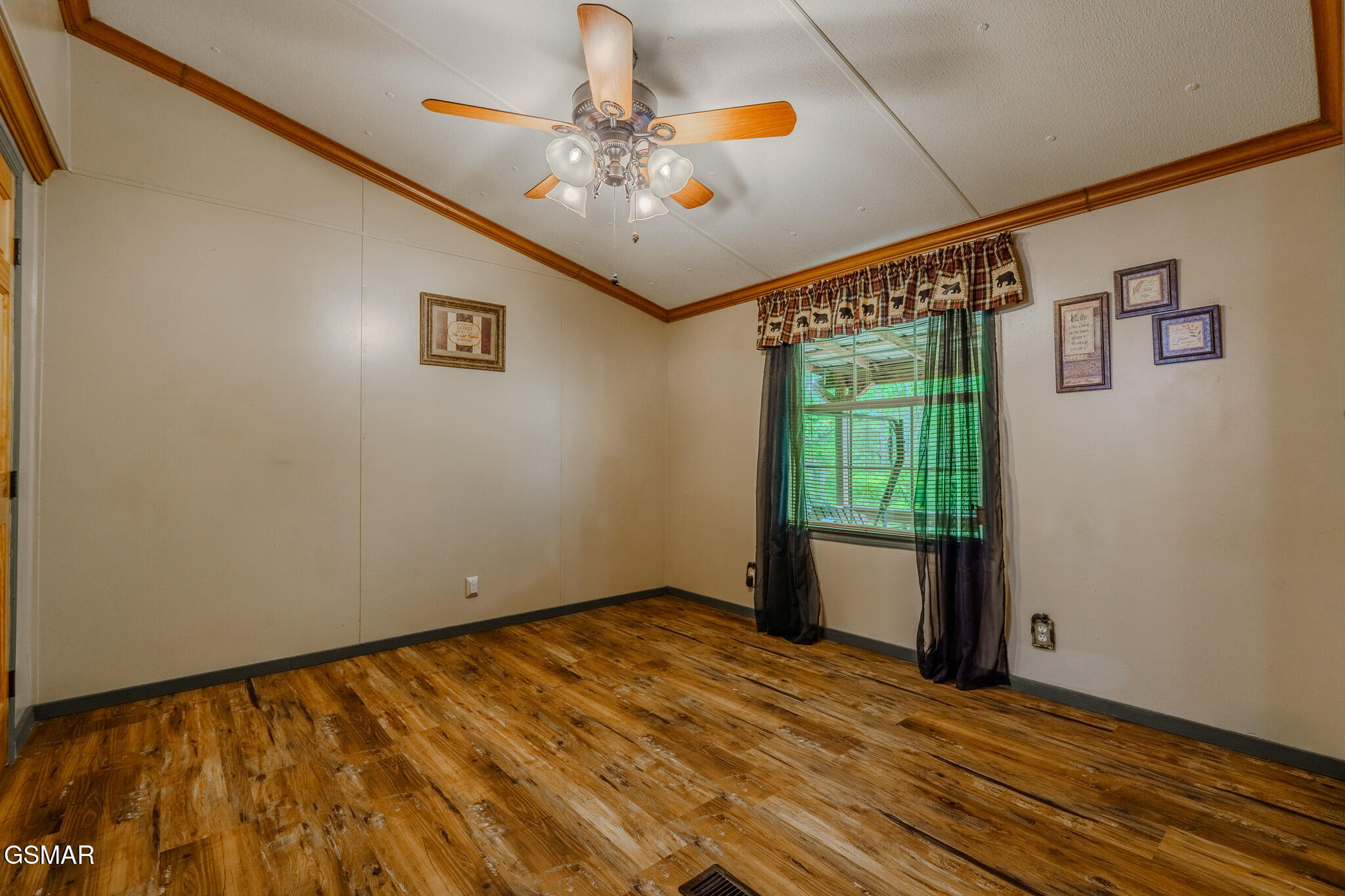 1056 Dudley Drive Sevierville TN 37876