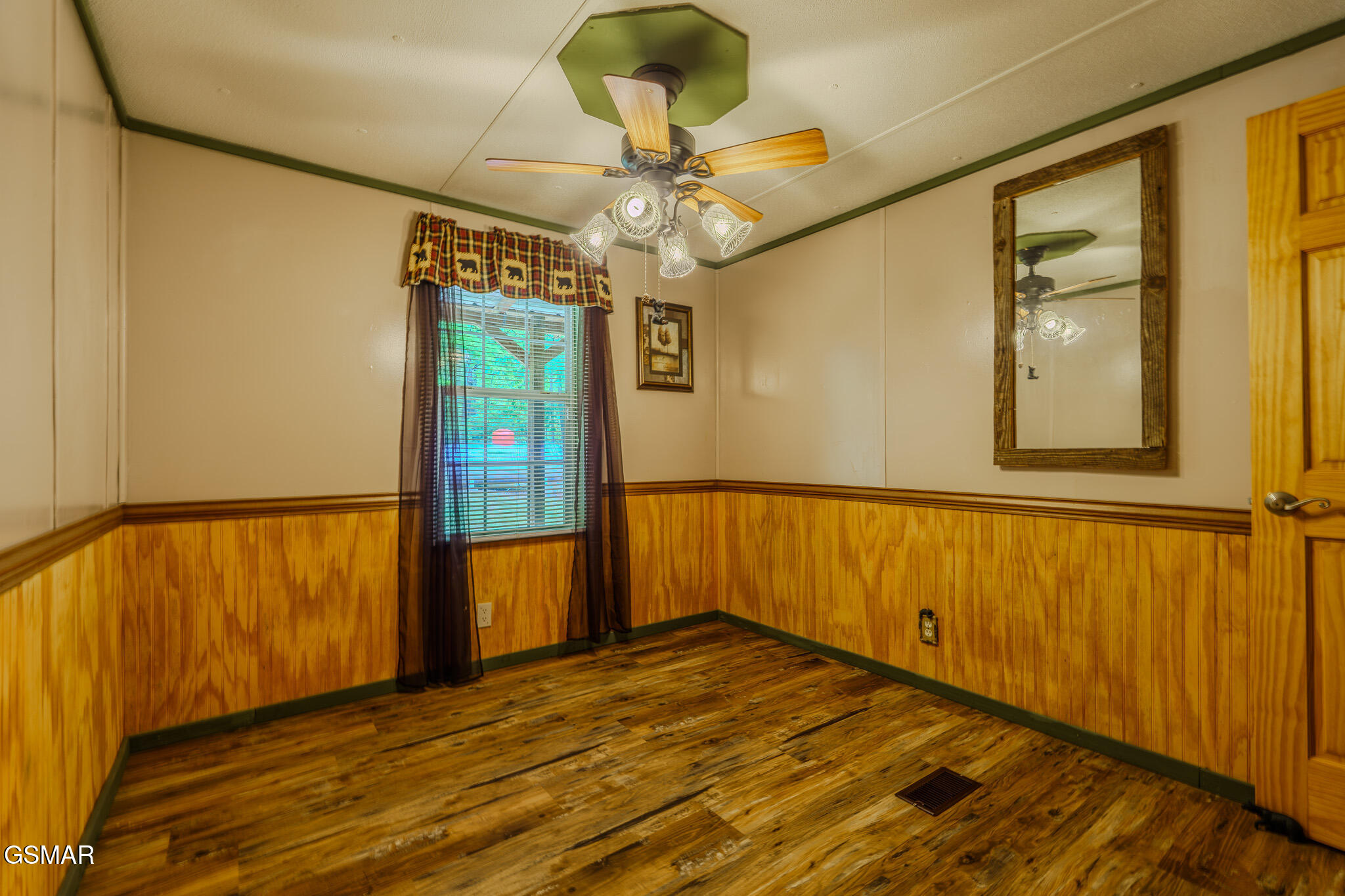 1056 Dudley Drive Sevierville TN 37876