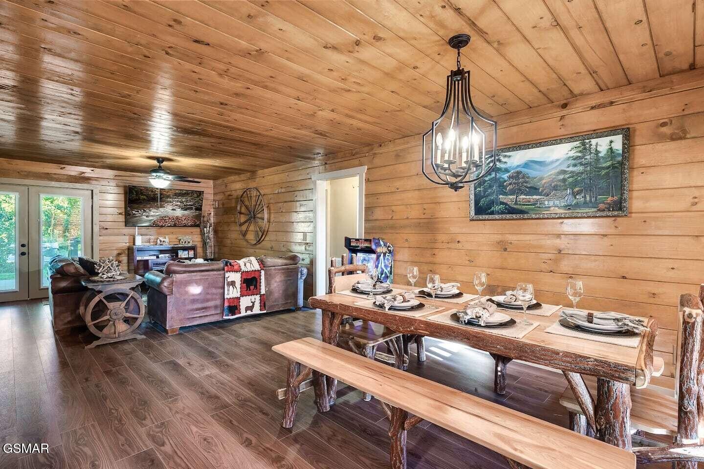 2012 Slippery Rock Circle Sevierville TN 37862