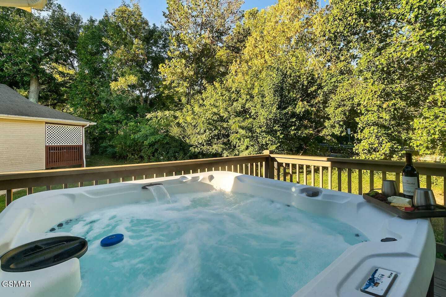 2012 Slippery Rock Circle Sevierville TN 37862