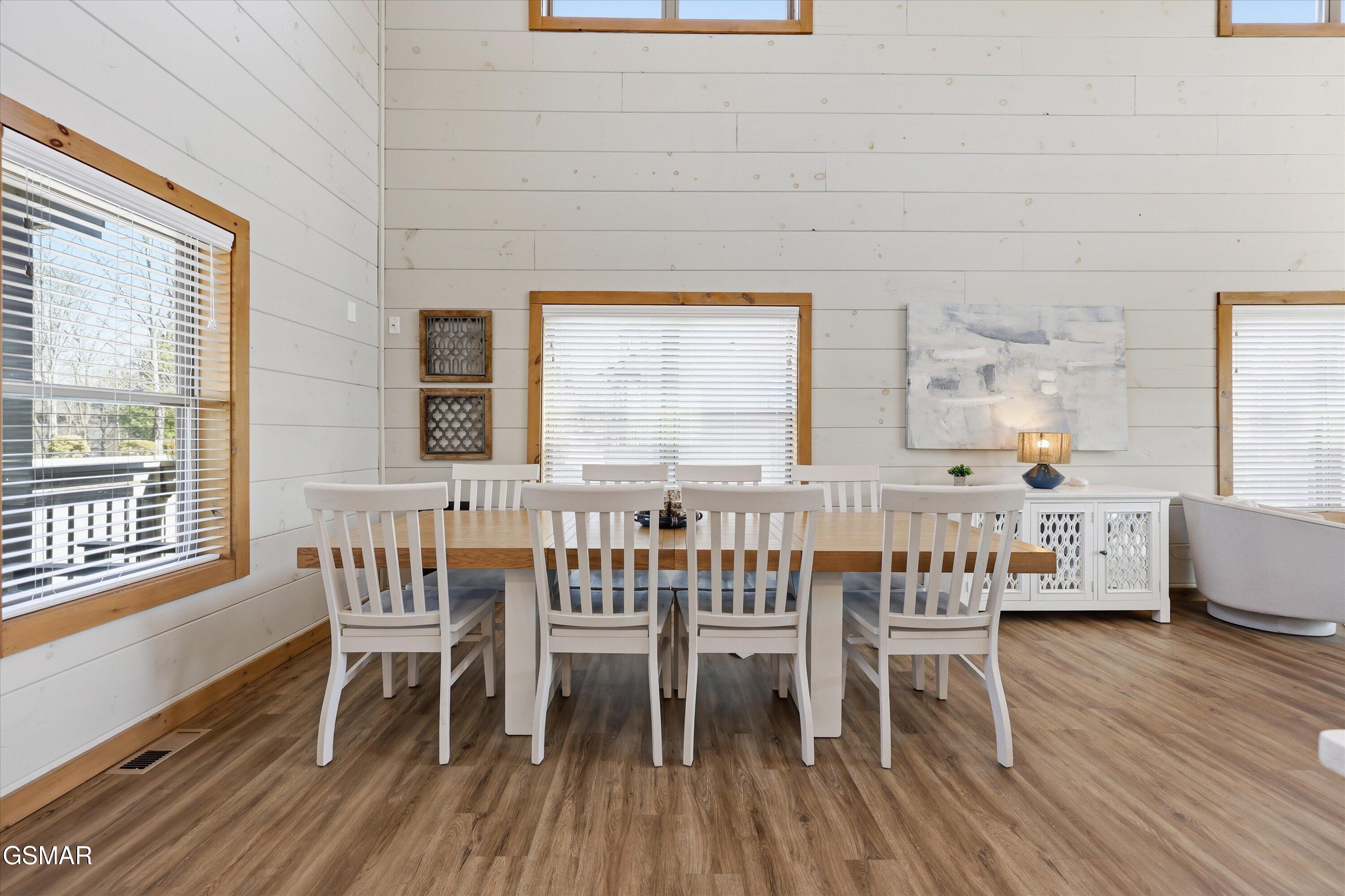 2872 Sequoia Road Pigeon Forge TN 37863