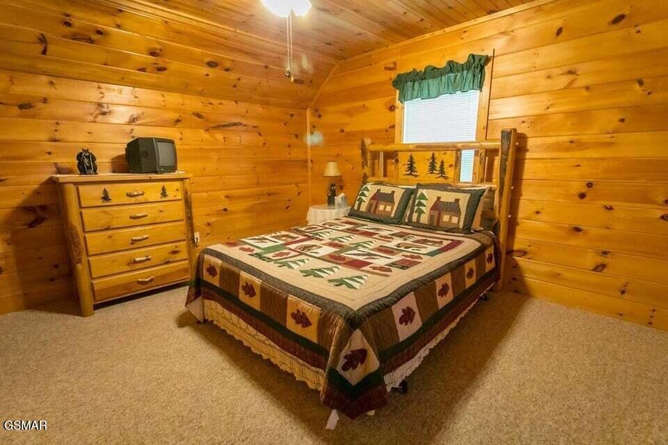 3390 Robeson Road Sevierville TN 37862