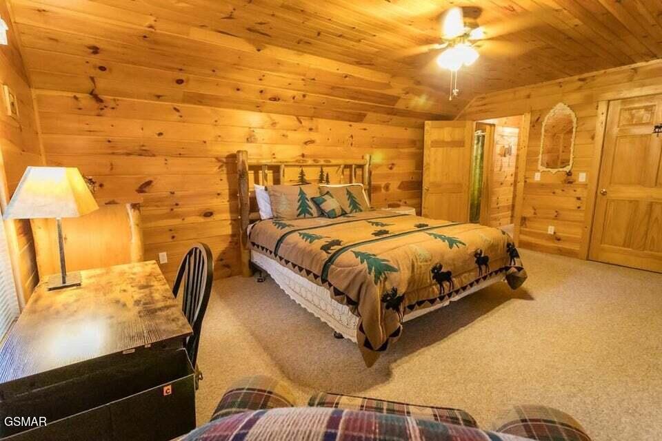 3390 Robeson Road Sevierville TN 37862