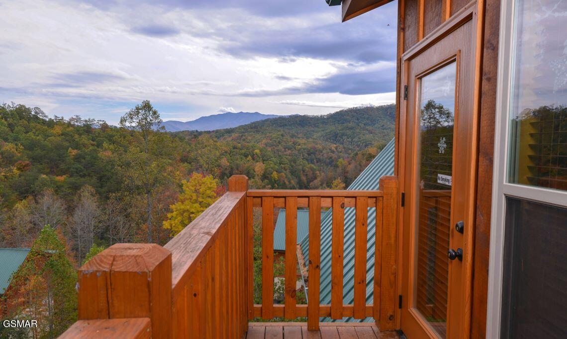 4326 Forest Ridge Way Pigeon Forge TN 37863