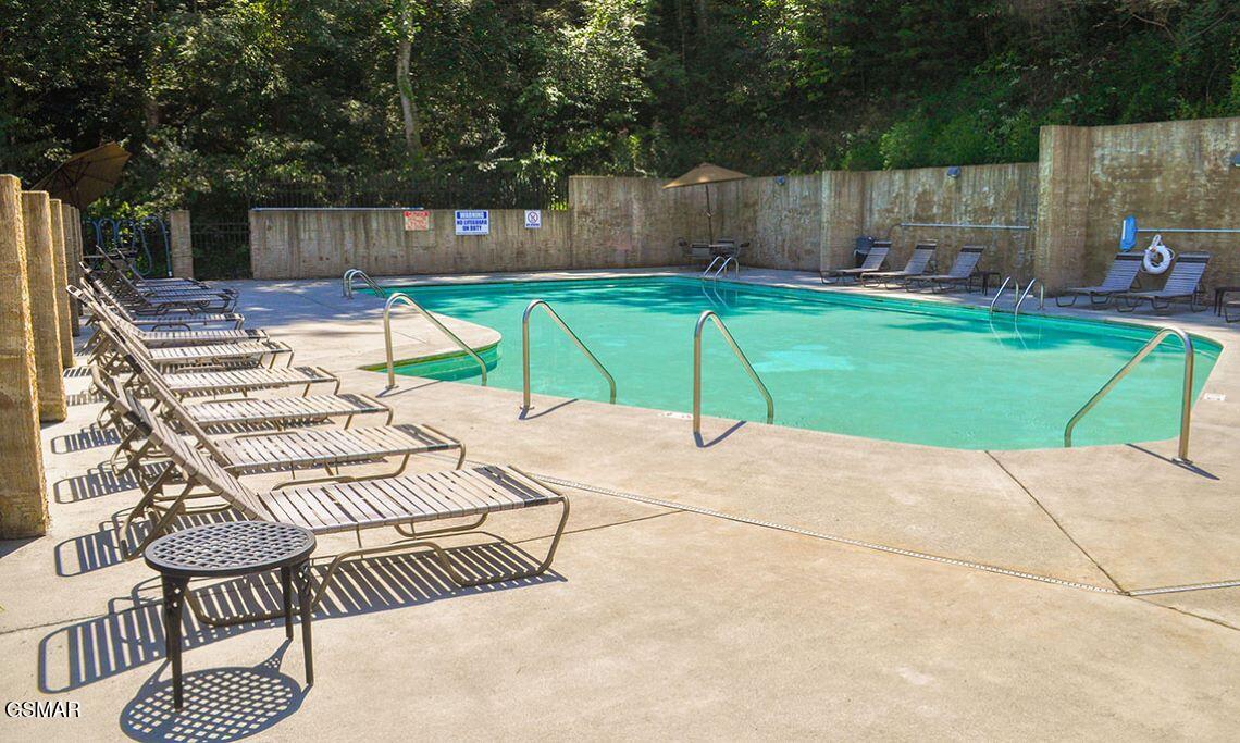 4326 Forest Ridge Way Pigeon Forge TN 37863
