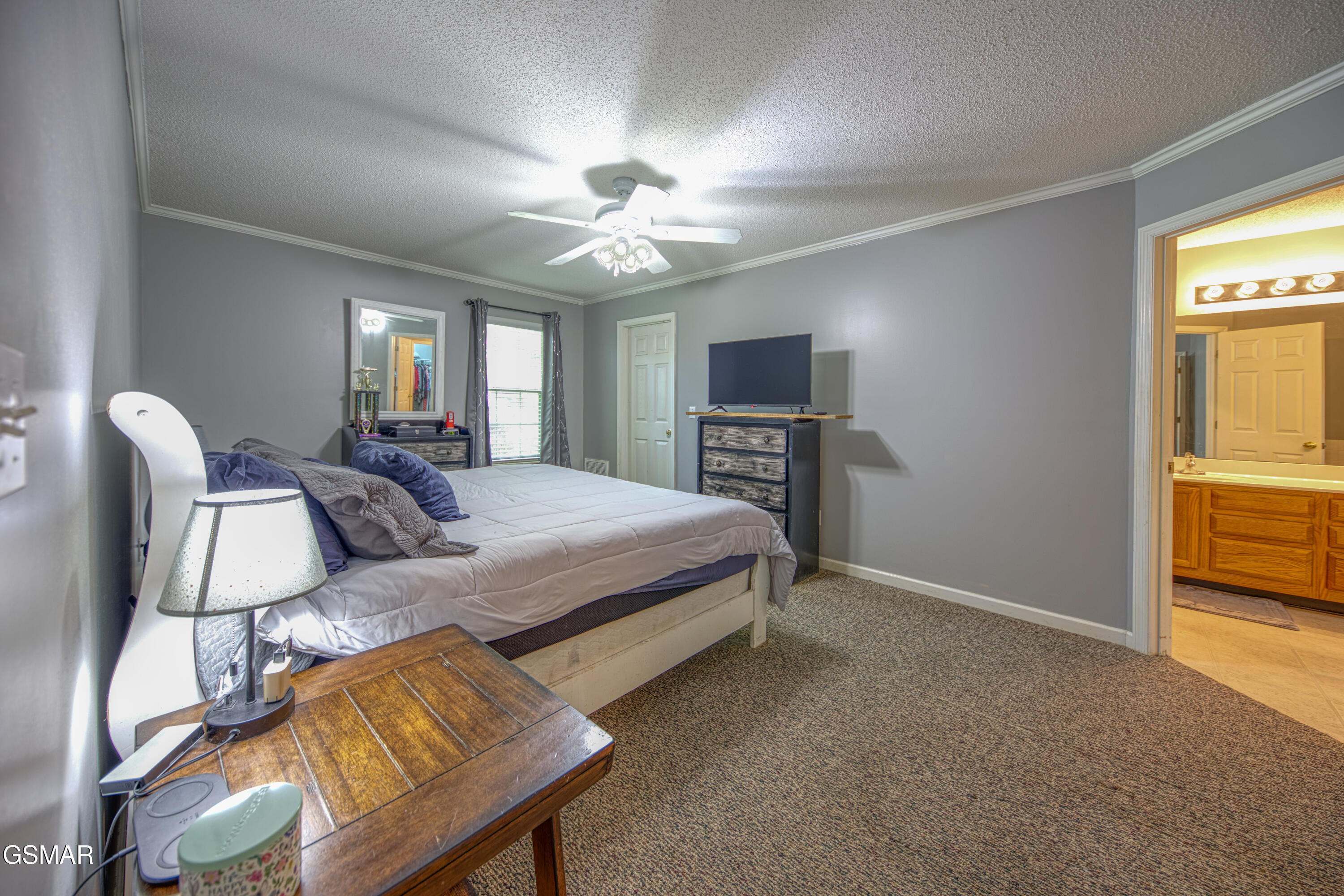 180 Hidden Oaks Lane Lenoir City TN 37772