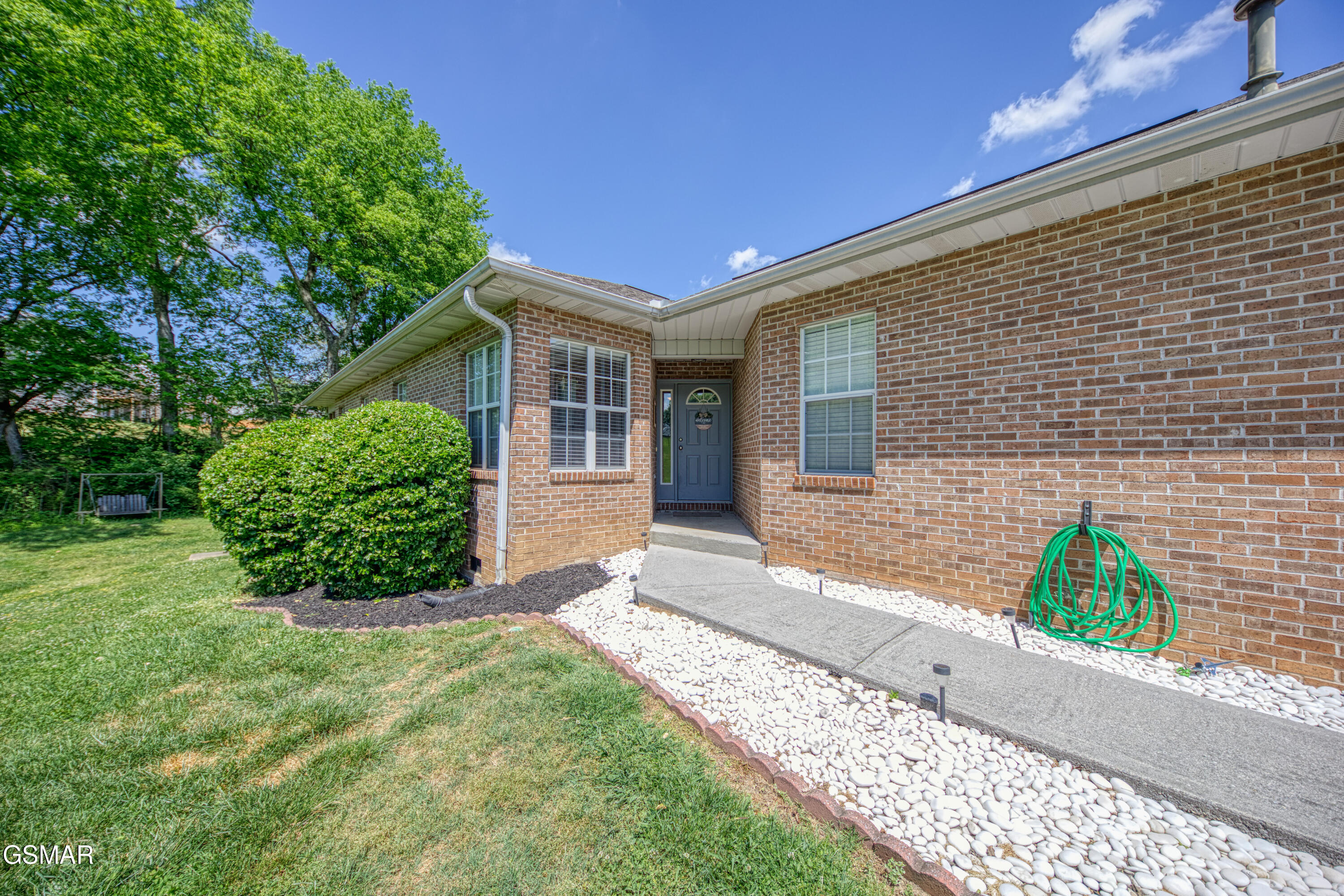 180 Hidden Oaks Lane Lenoir City TN 37772