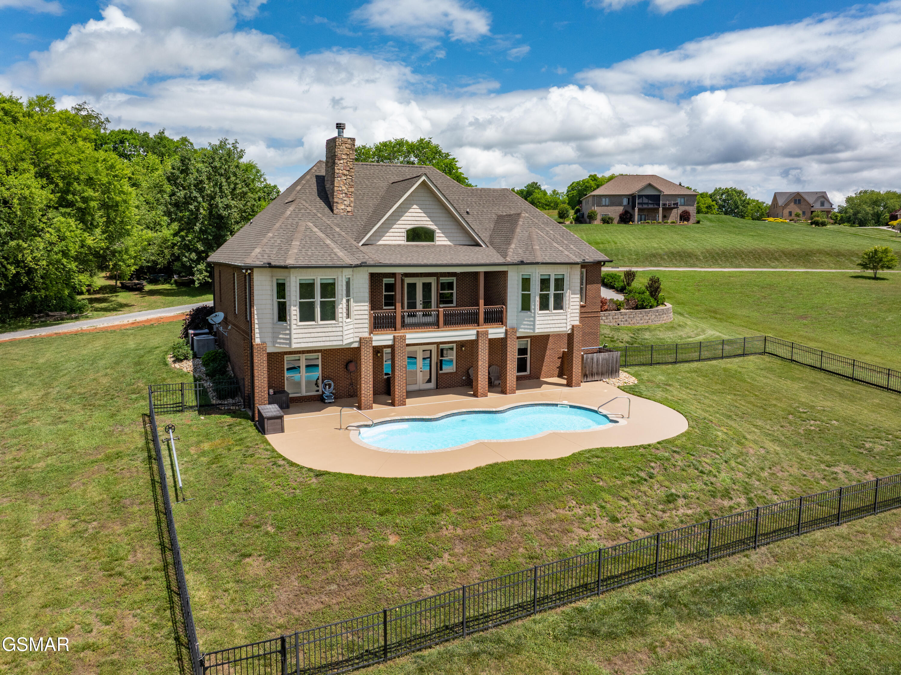 2655 Boston Chase Road Kodak TN 37764