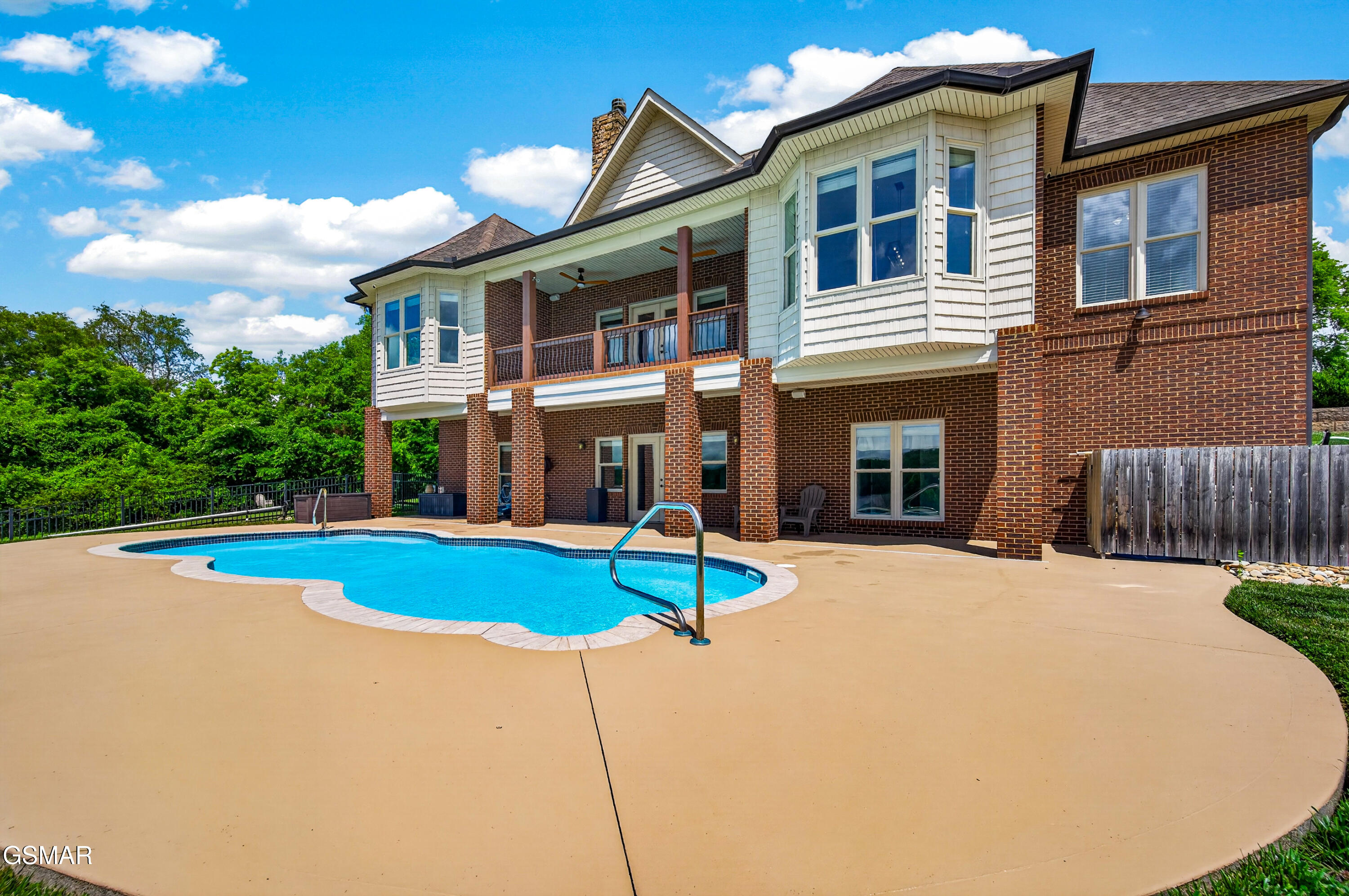 2655 Boston Chase Road Kodak TN 37764