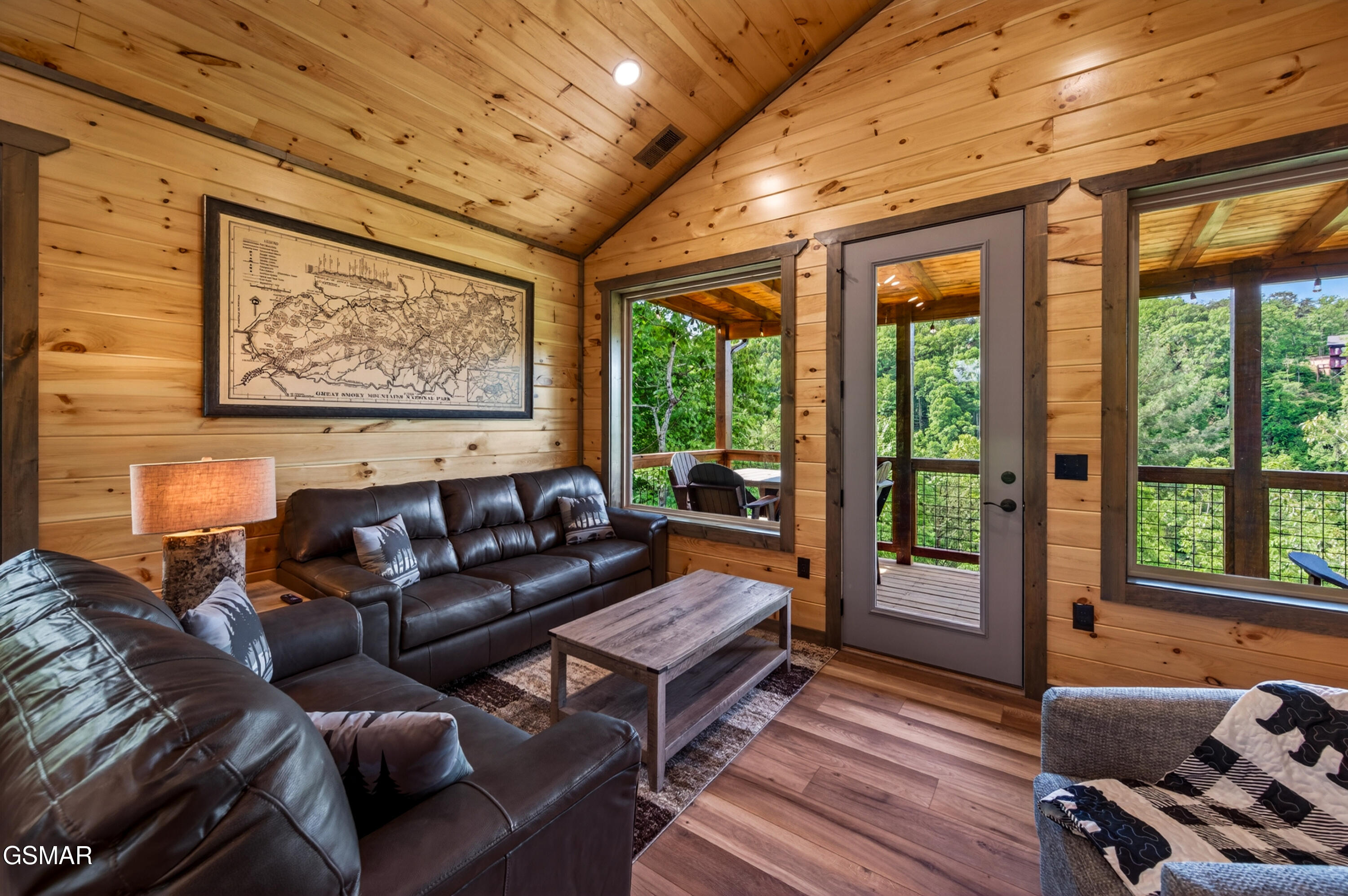 756 Ski View Lane Sevierville TN 37876