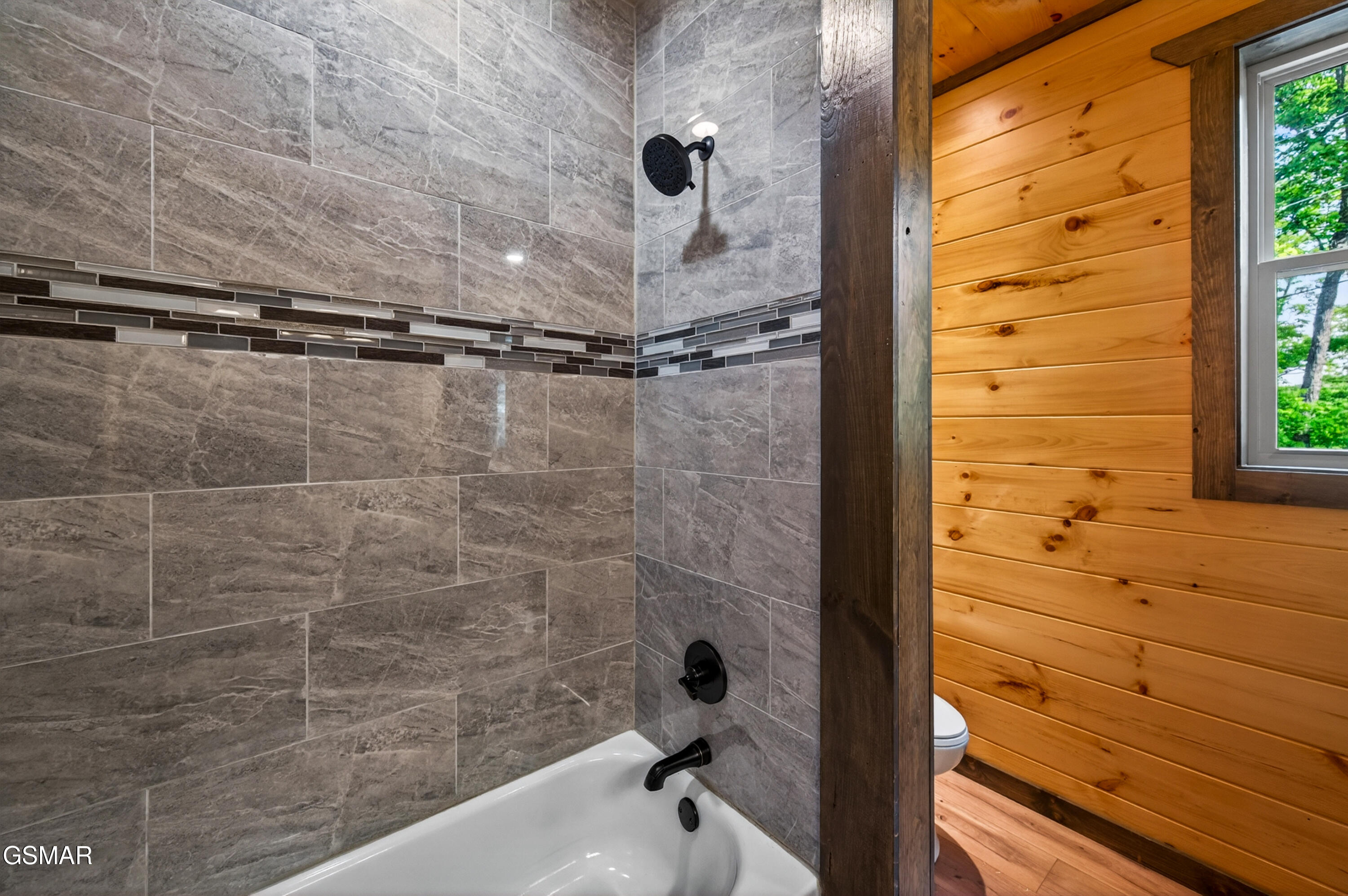 756 Ski View Lane Sevierville TN 37876