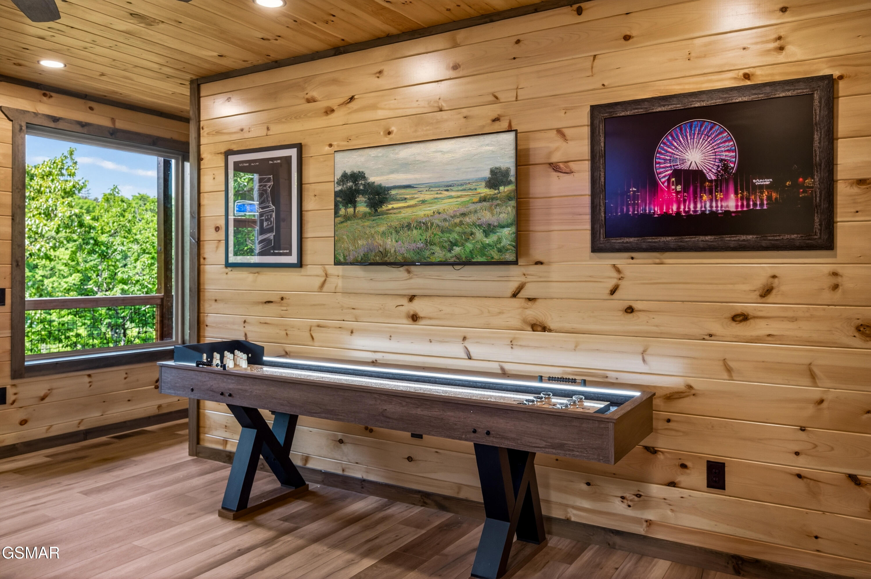 756 Ski View Lane Sevierville TN 37876