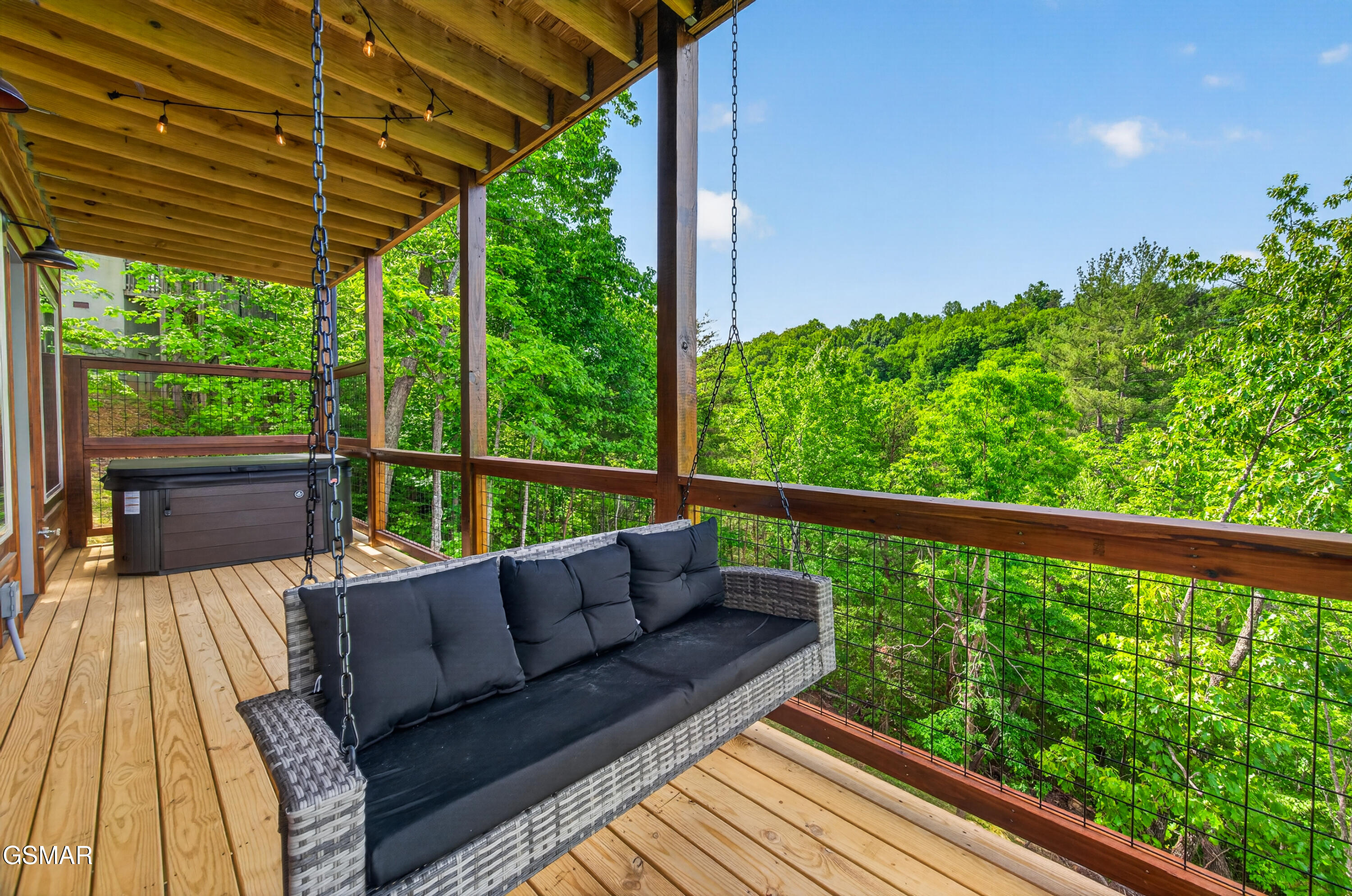756 Ski View Lane Sevierville TN 37876