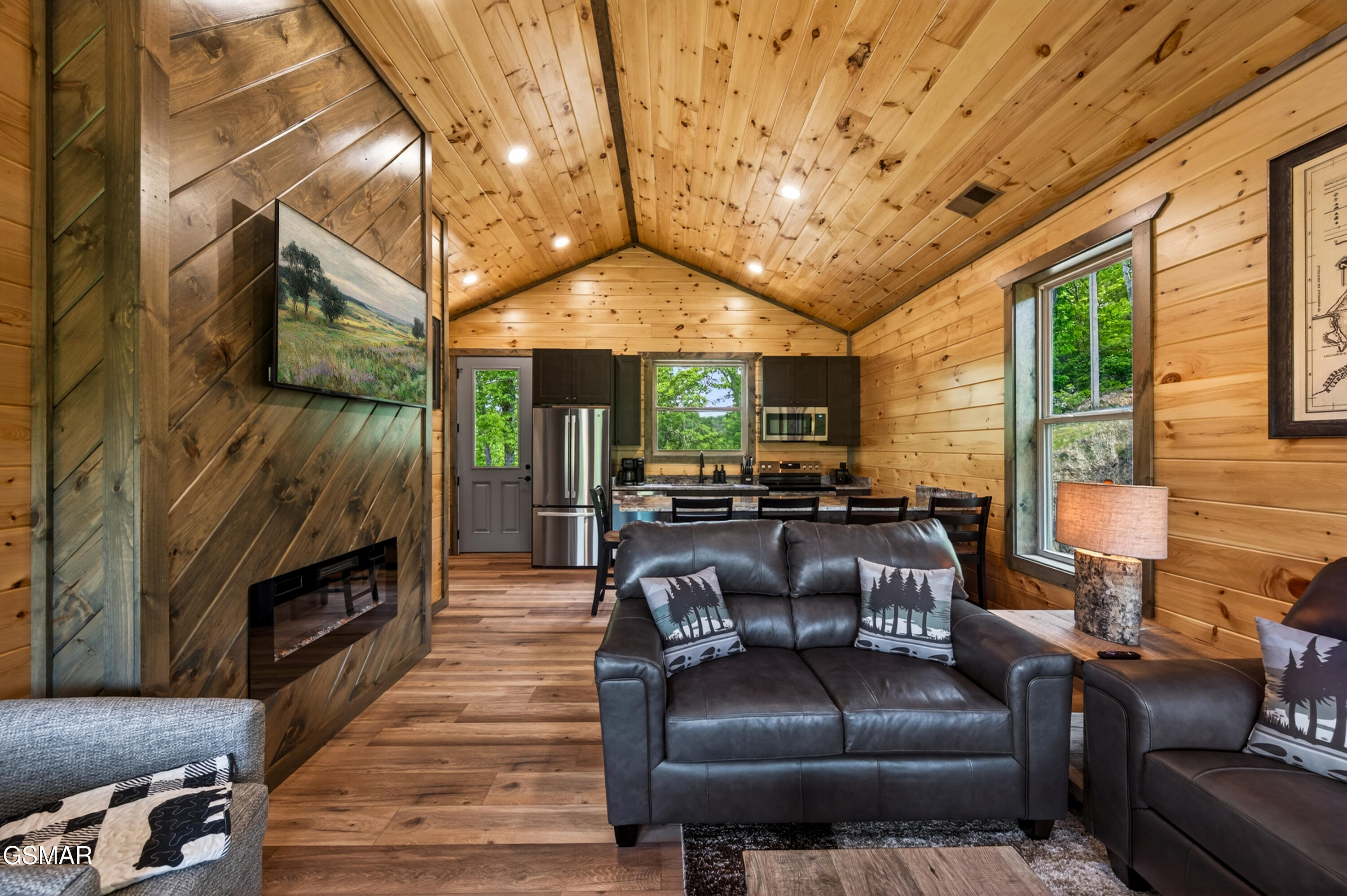 756 Ski View Lane Sevierville TN 37876