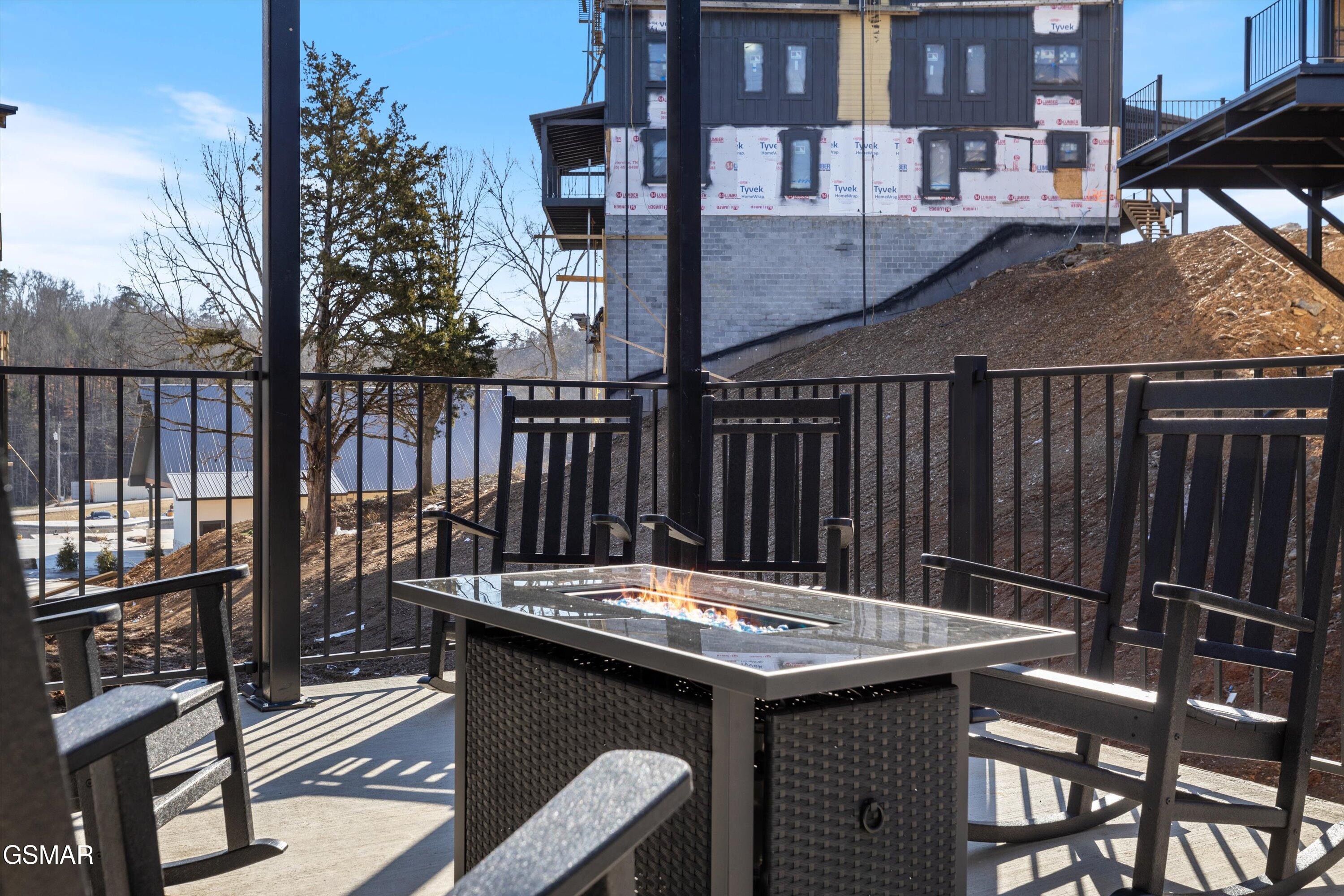327 Rambling Creek Way Sevierville TN 37862
