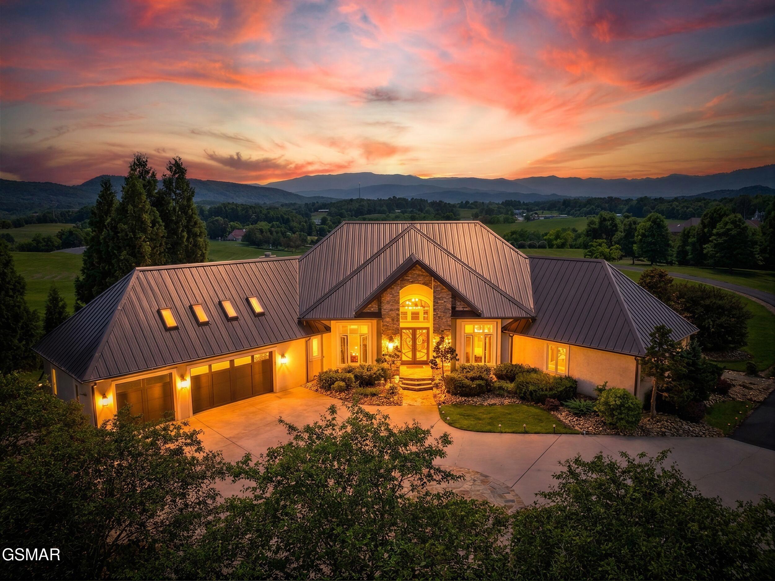 2640 E Walnut Grove Road Sevierville TN 37876