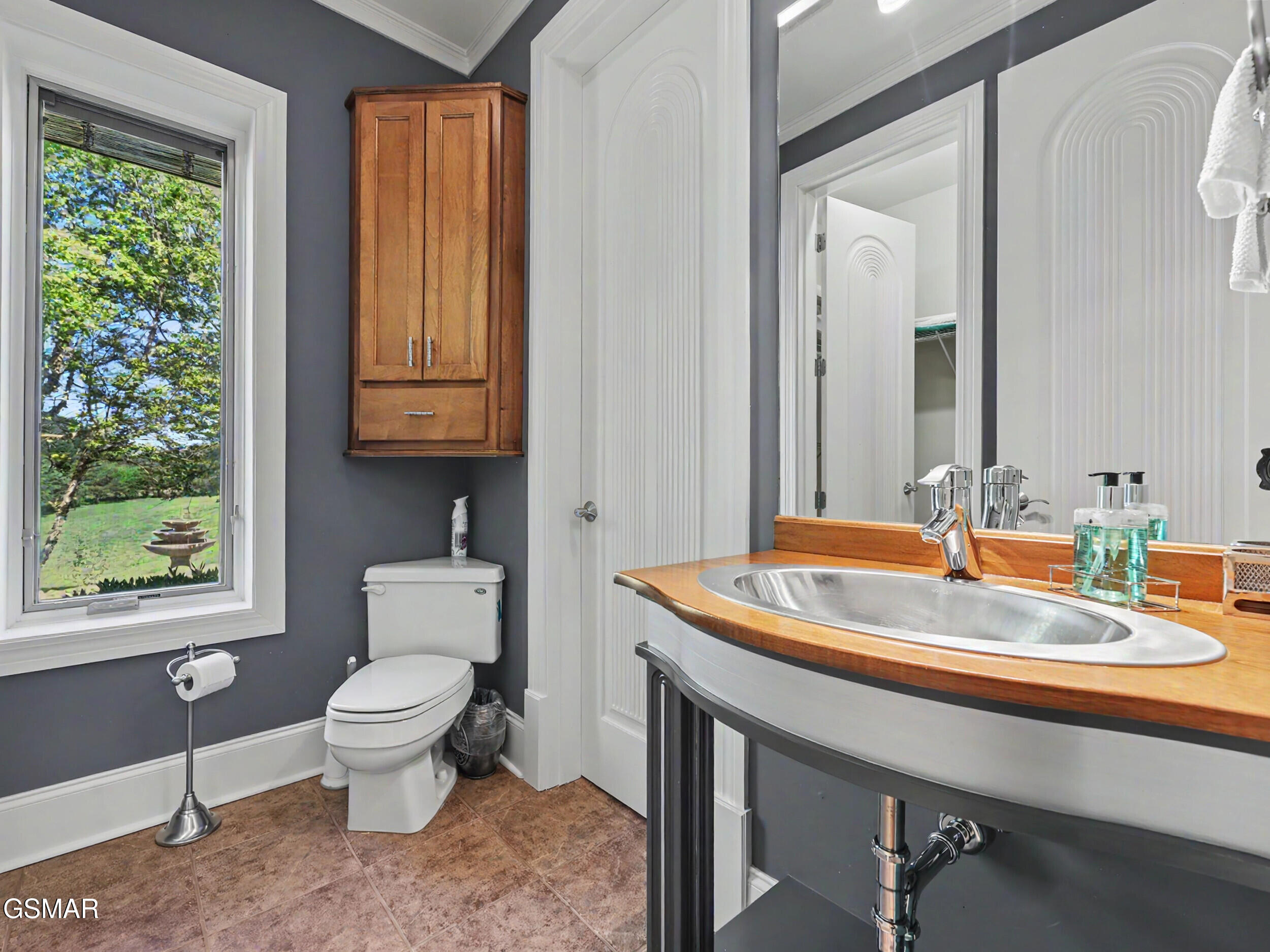 2640 E Walnut Grove Road Sevierville TN 37876