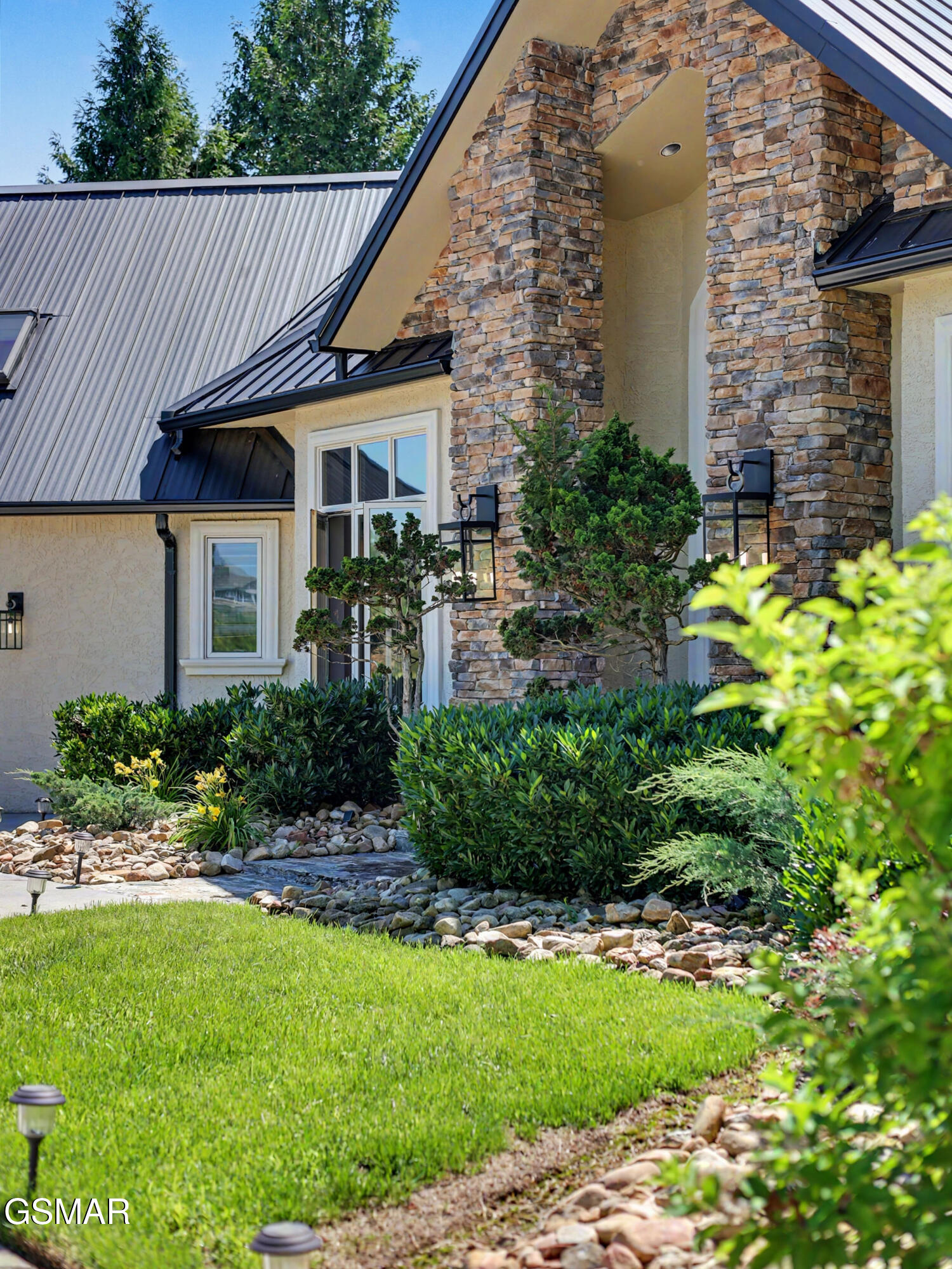 2640 E Walnut Grove Road Sevierville TN 37876