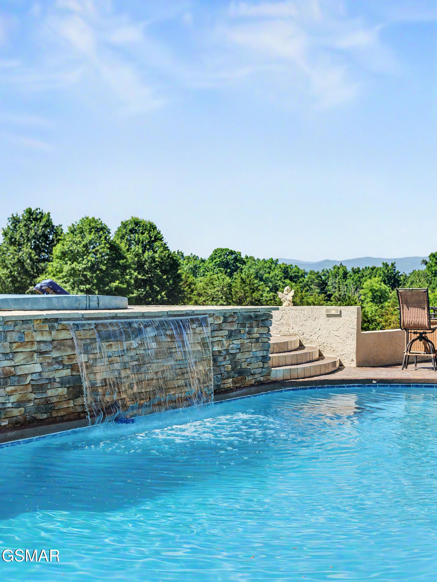2640 E Walnut Grove Road Sevierville TN 37876