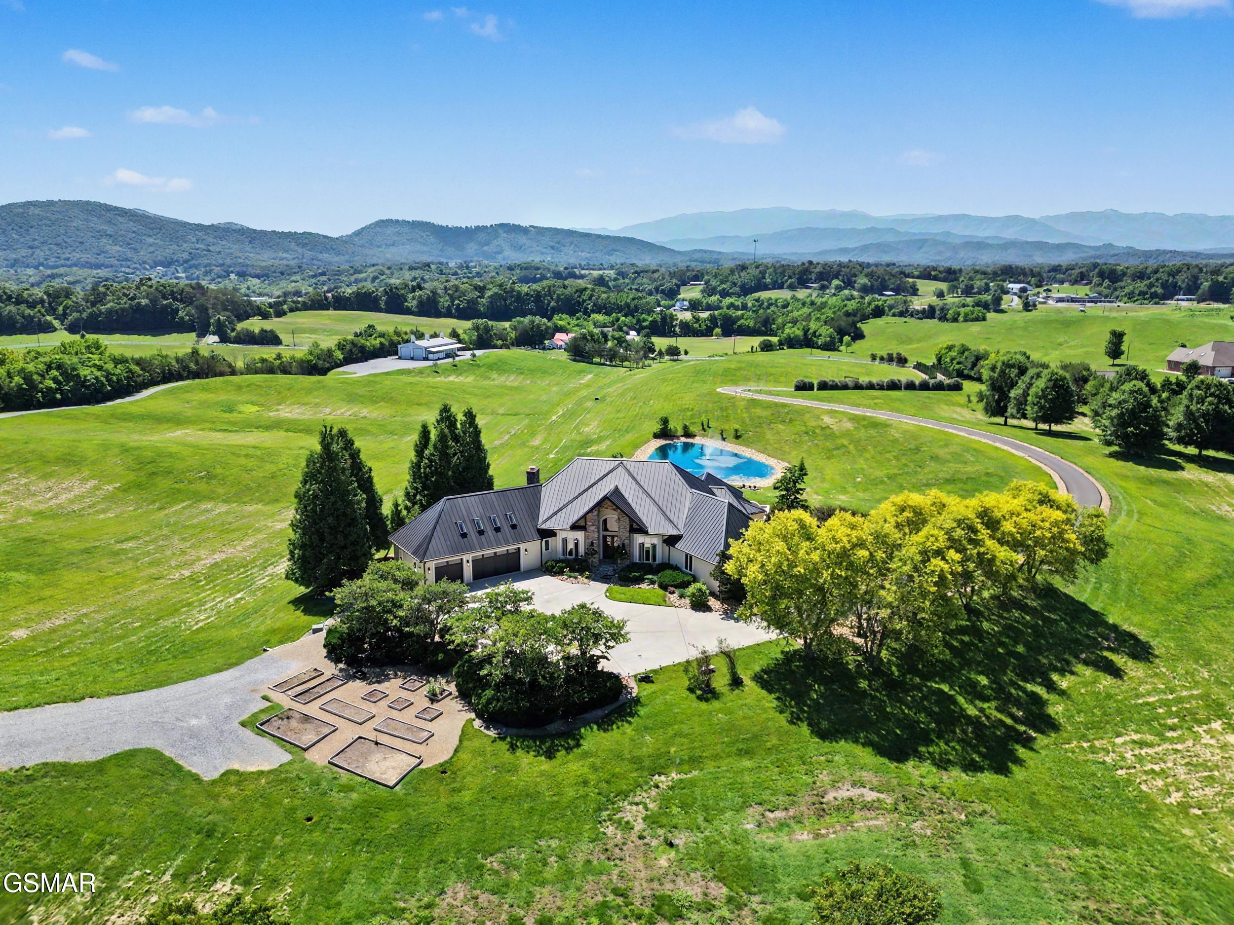 2640 E Walnut Grove Road Sevierville TN 37876