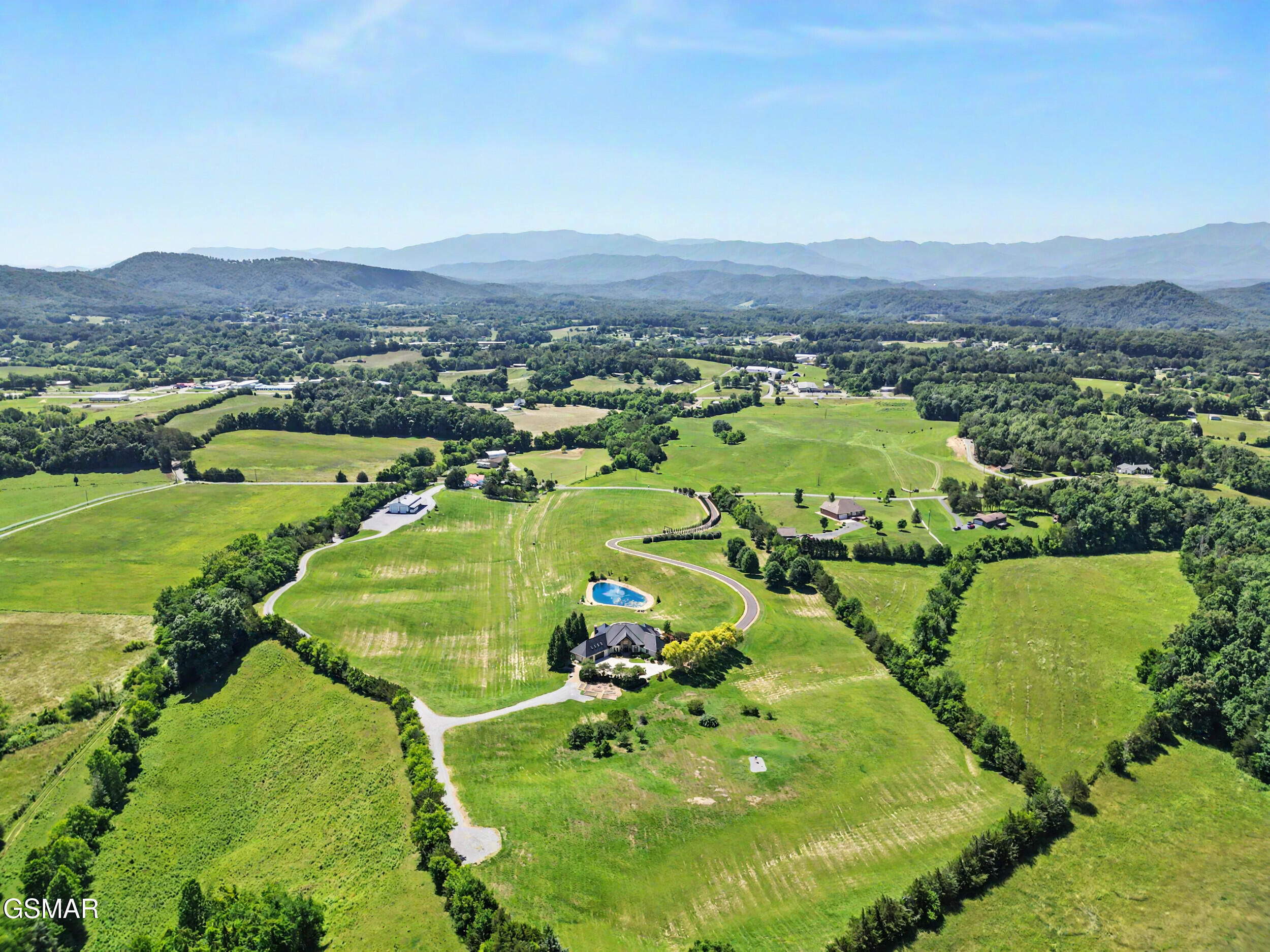 2640 E Walnut Grove Road Sevierville TN 37876