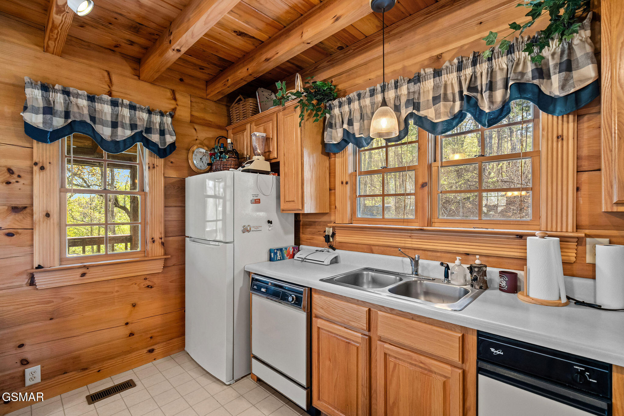 3208 Emerald Springs Loop Sevierville TN 37862