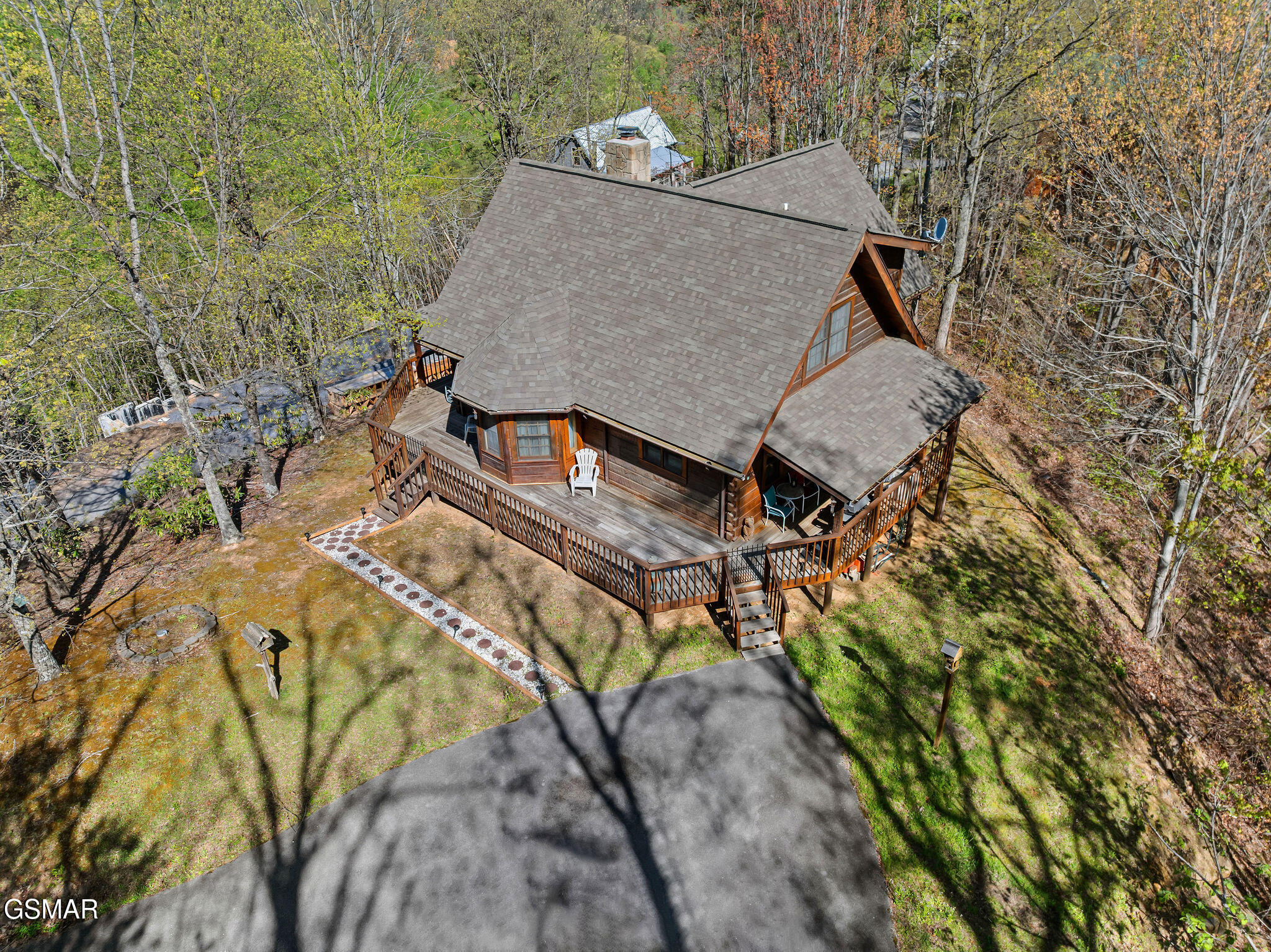 3208 Emerald Springs Loop Sevierville TN 37862