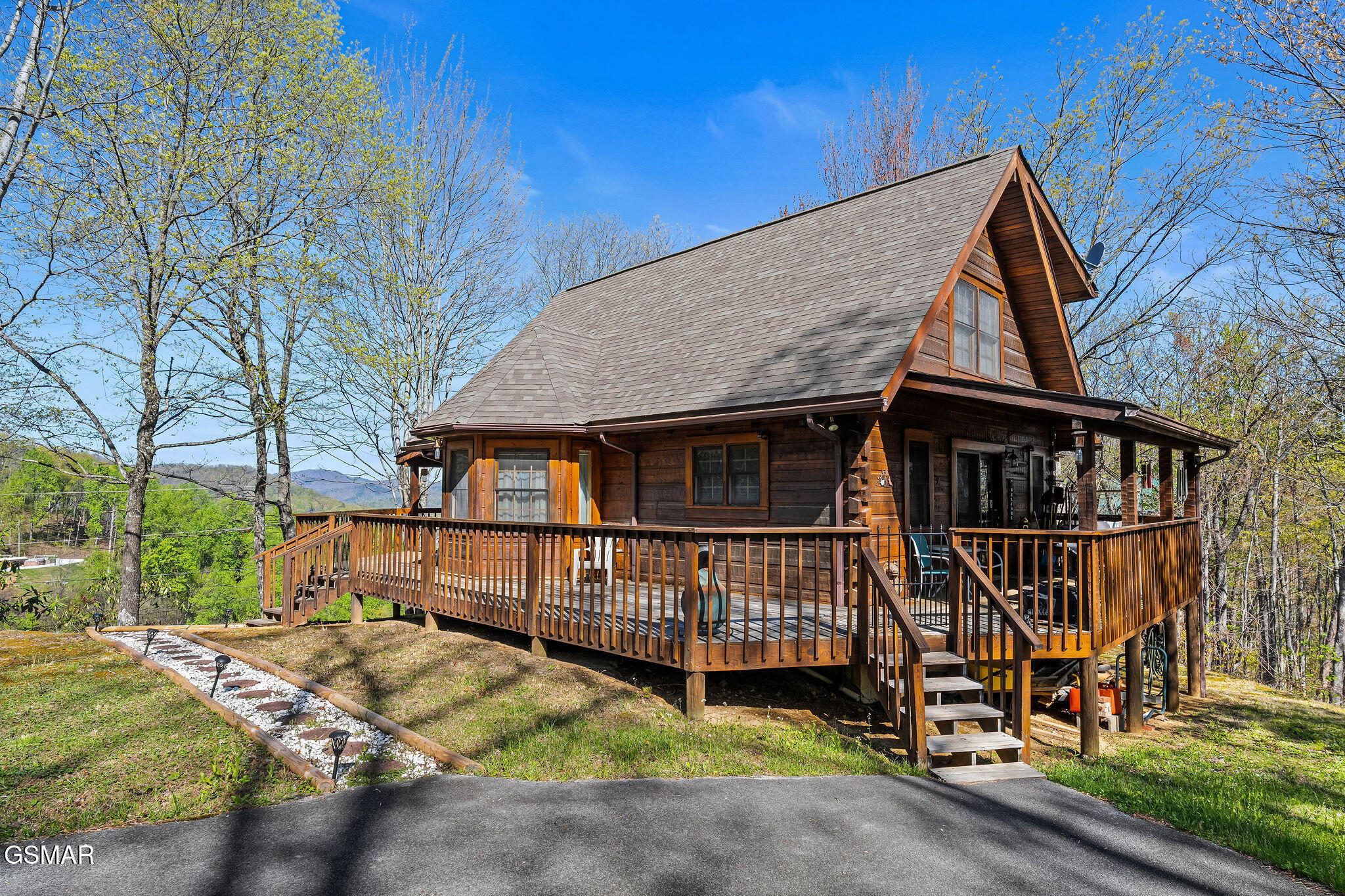 3208 Emerald Springs Loop Sevierville TN 37862