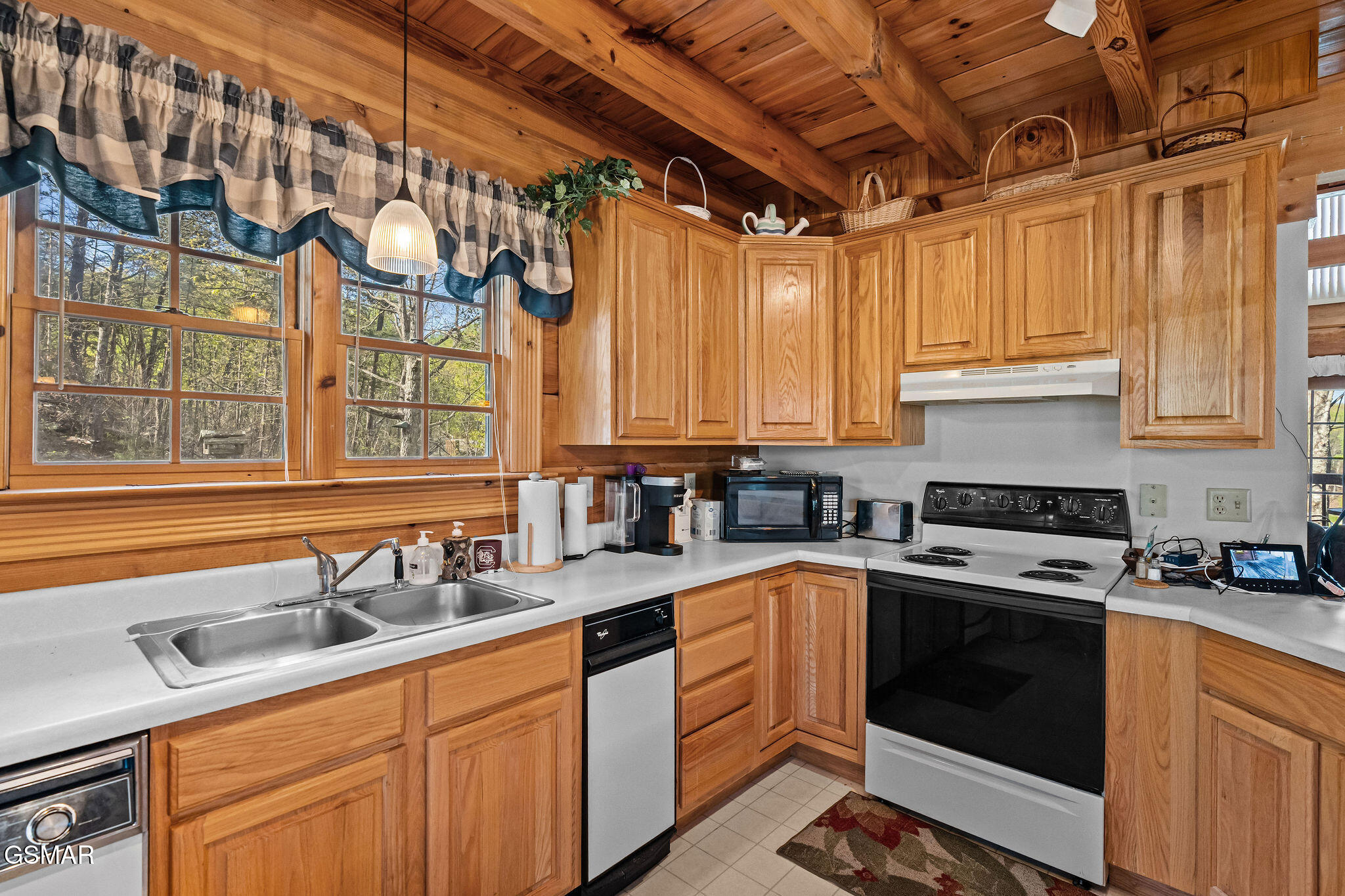 3208 Emerald Springs Loop Sevierville TN 37862