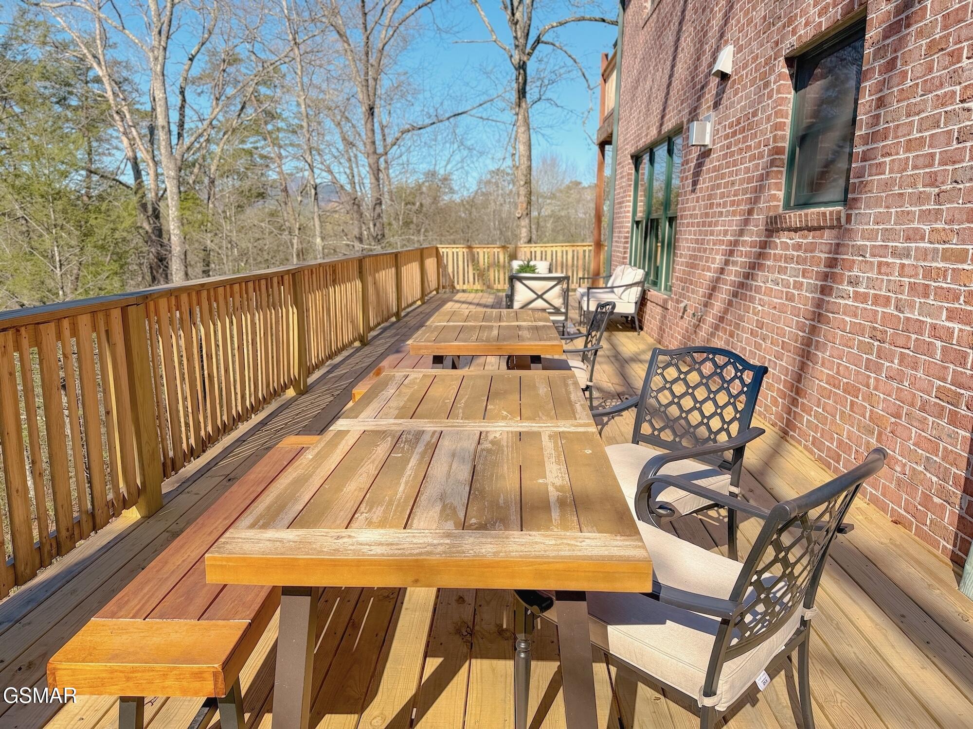2417 Sylvan Glen Way Pigeon Forge TN 37863