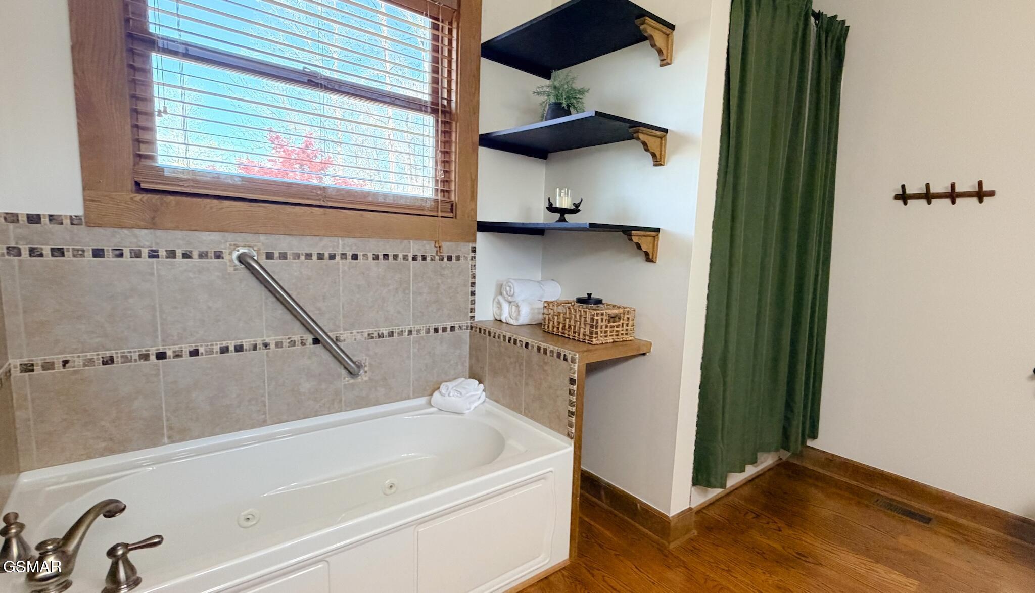 2417 Sylvan Glen Way Pigeon Forge TN 37863