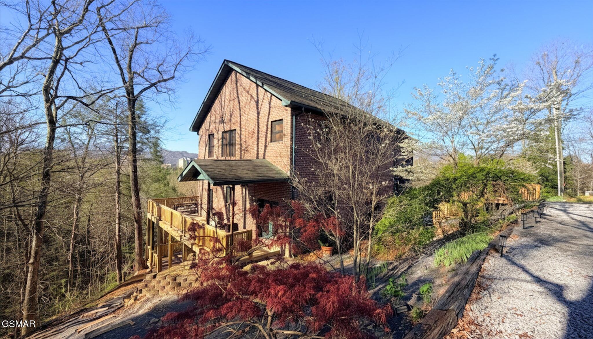 2417 Sylvan Glen Way Pigeon Forge TN 37863