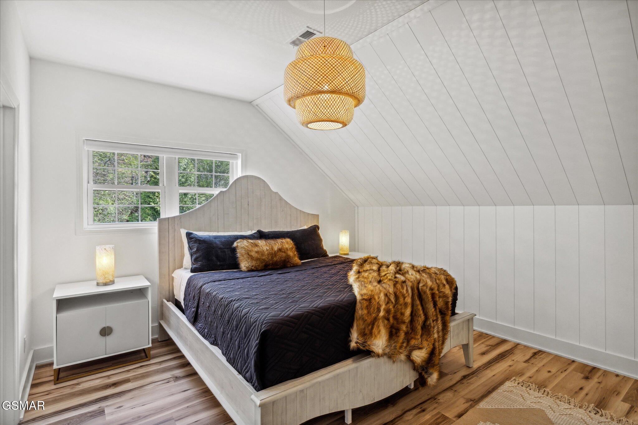 2210 Woodcock Trail Sevierville TN 37876