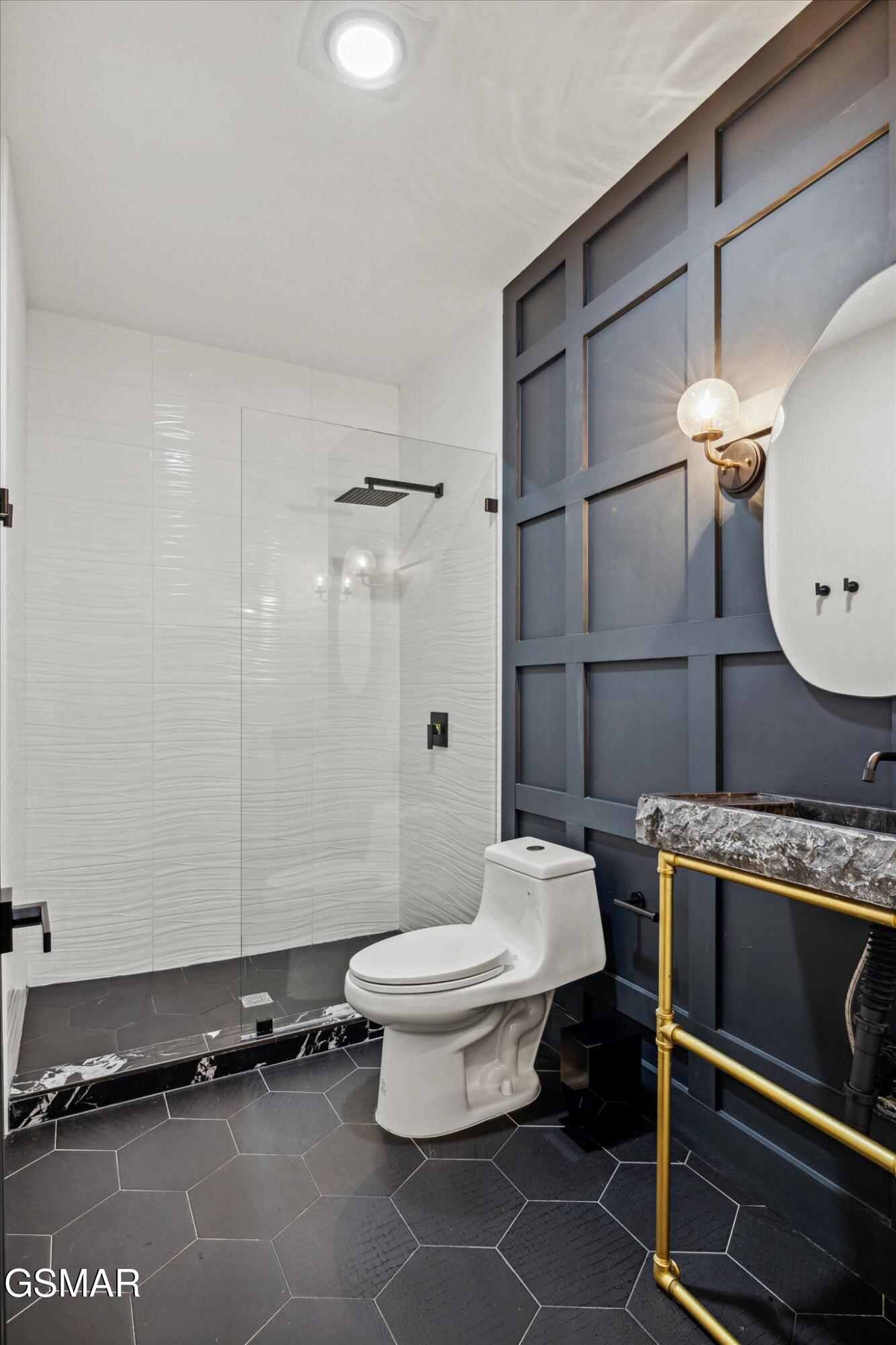 2210 Woodcock Trail Sevierville TN 37876