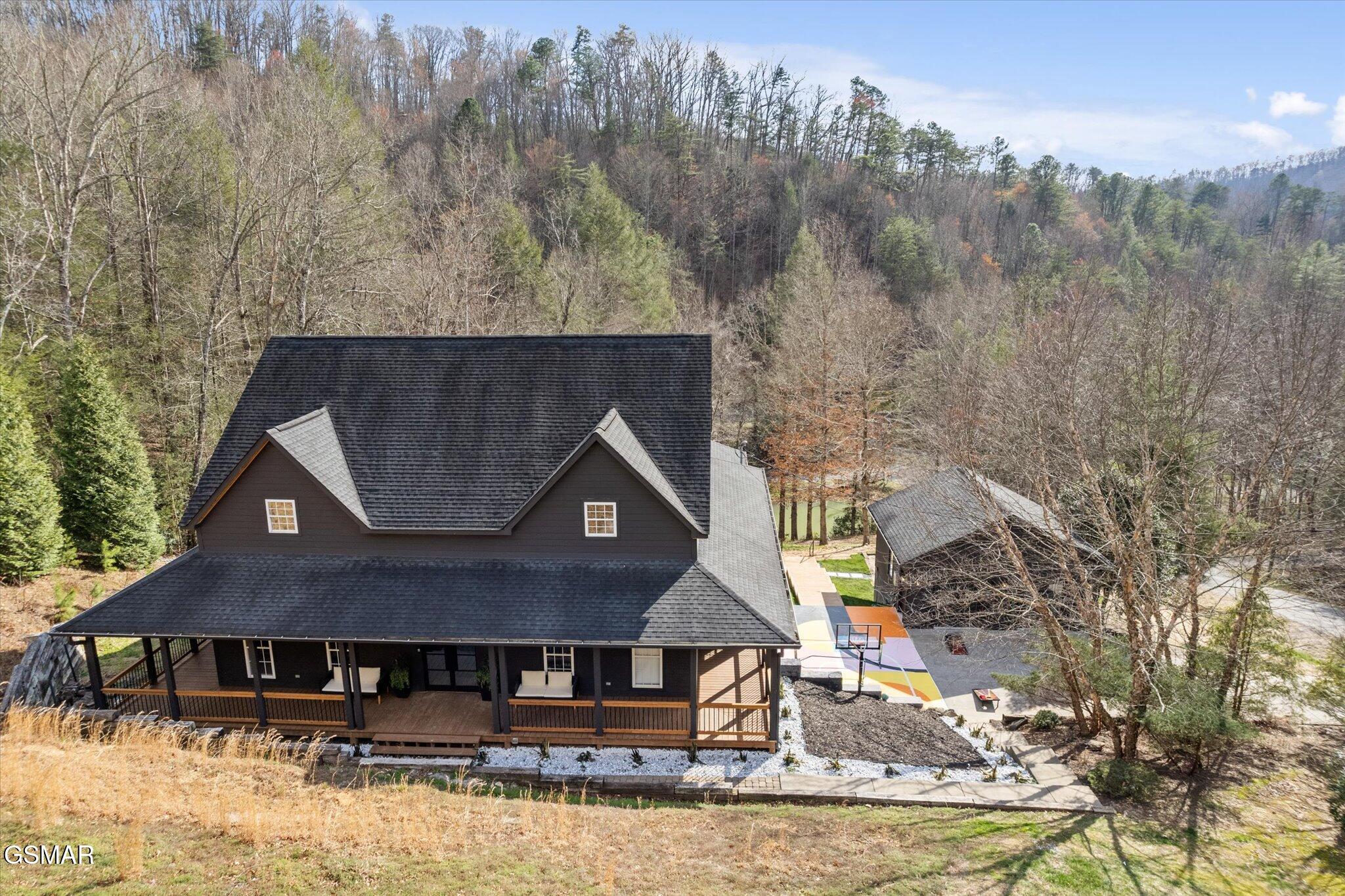 2210 Woodcock Trail Sevierville TN 37876