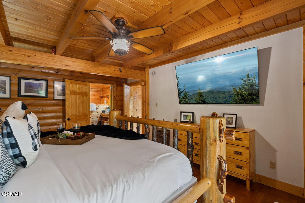 556 Thissa Way Gatlinburg TN 37738