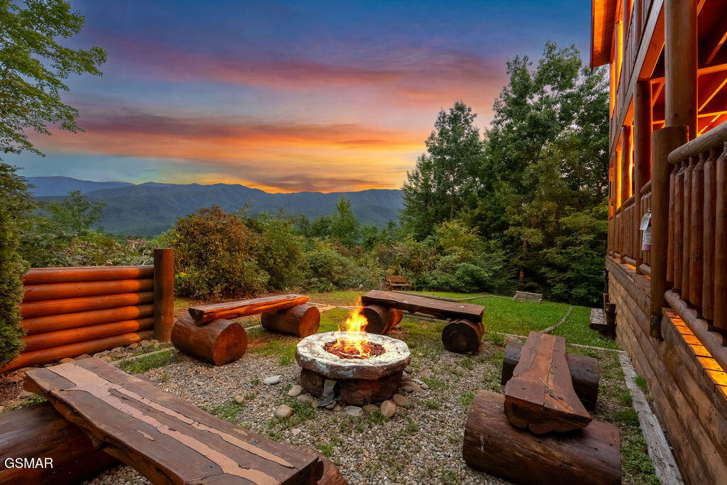 556 Thissa Way Gatlinburg TN 37738