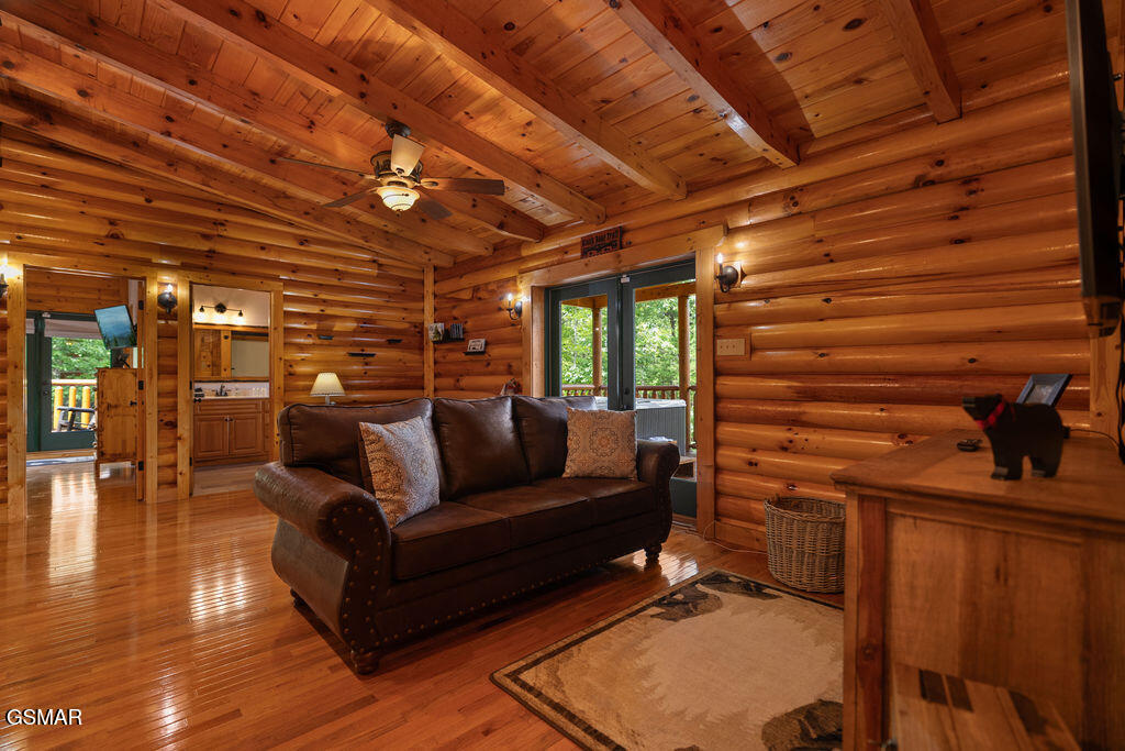 556 Thissa Way Gatlinburg TN 37738