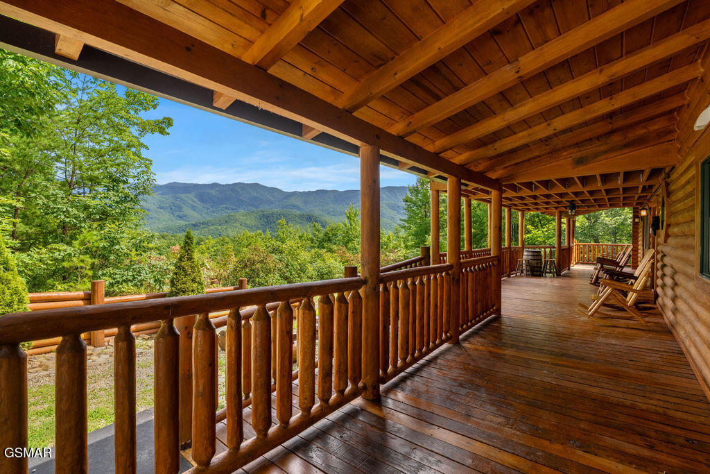 556 Thissa Way Gatlinburg TN 37738