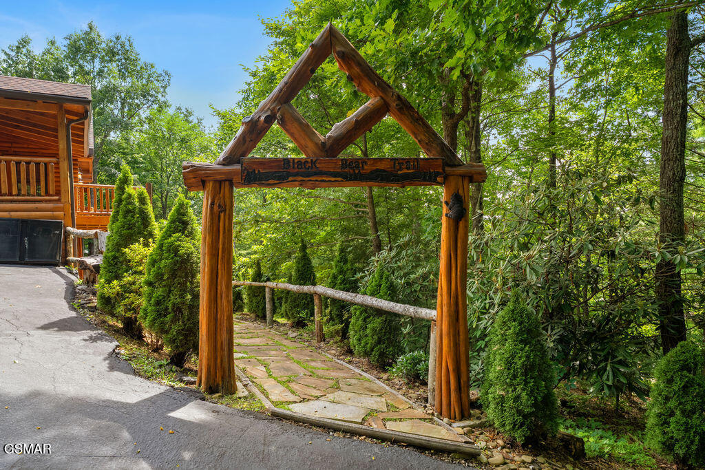 556 Thissa Way Gatlinburg TN 37738