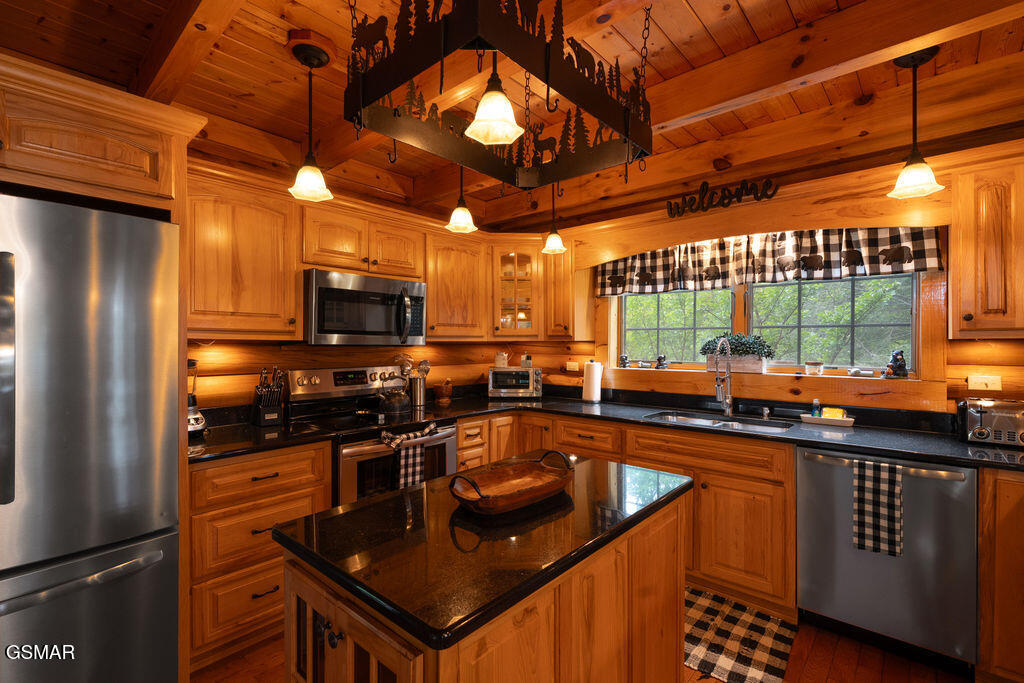 556 Thissa Way Gatlinburg TN 37738