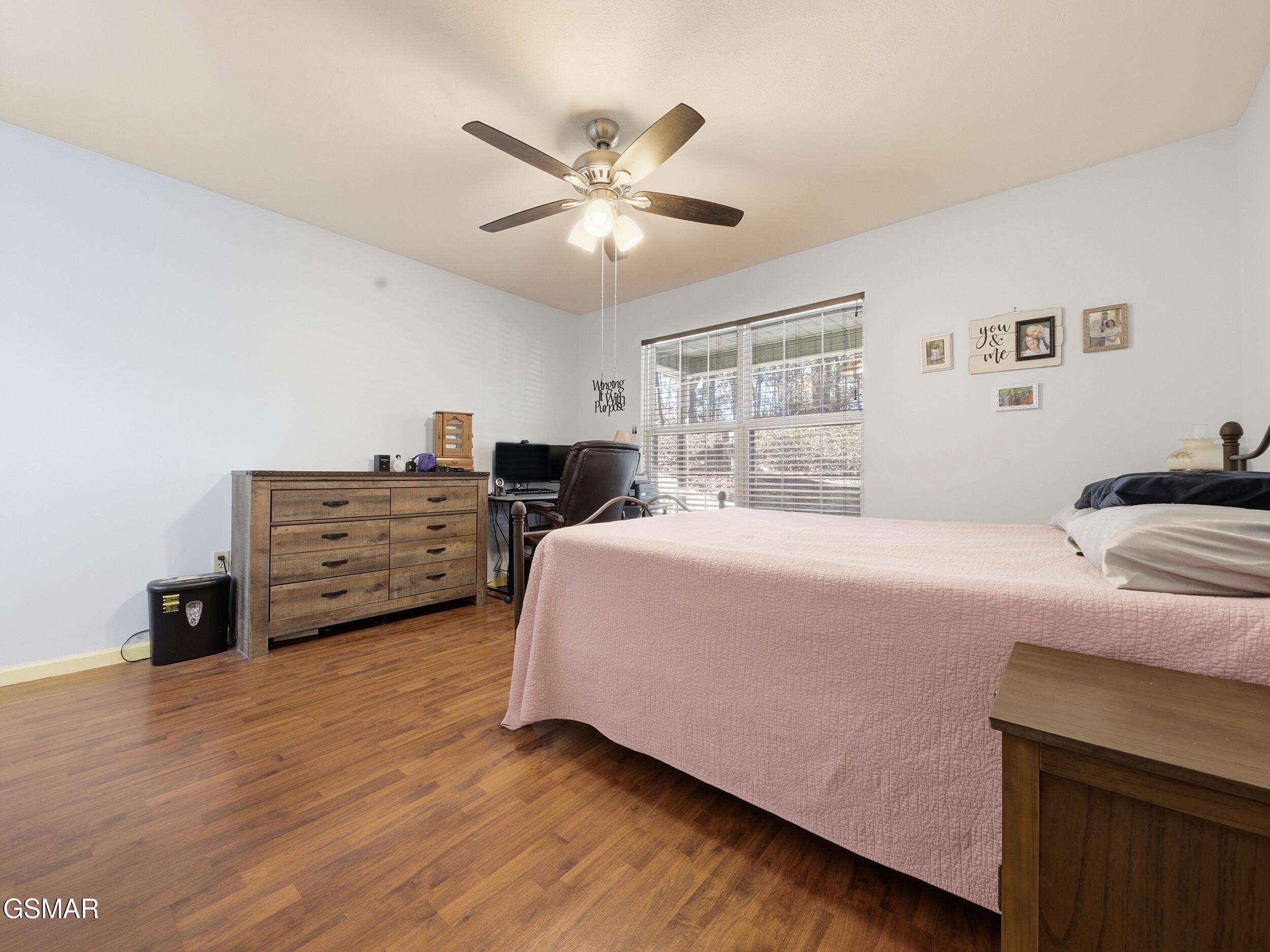 644 Monte Wood Circle Pigeon Forge TN 37863