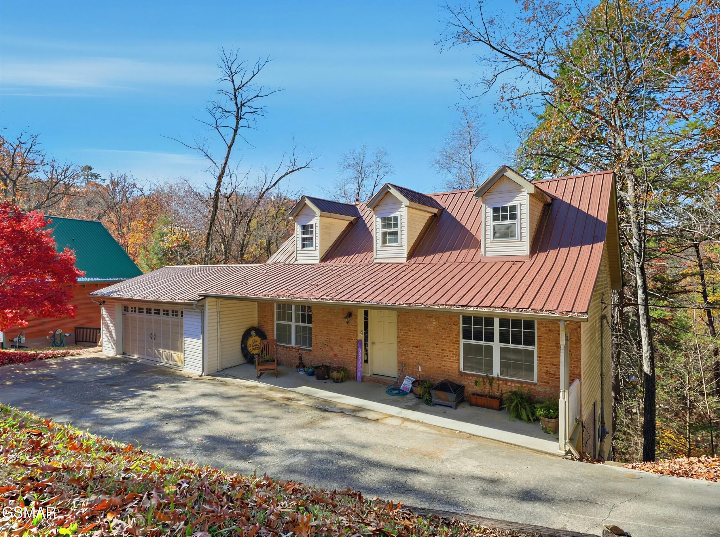 644 Monte Wood Circle Pigeon Forge TN 37863