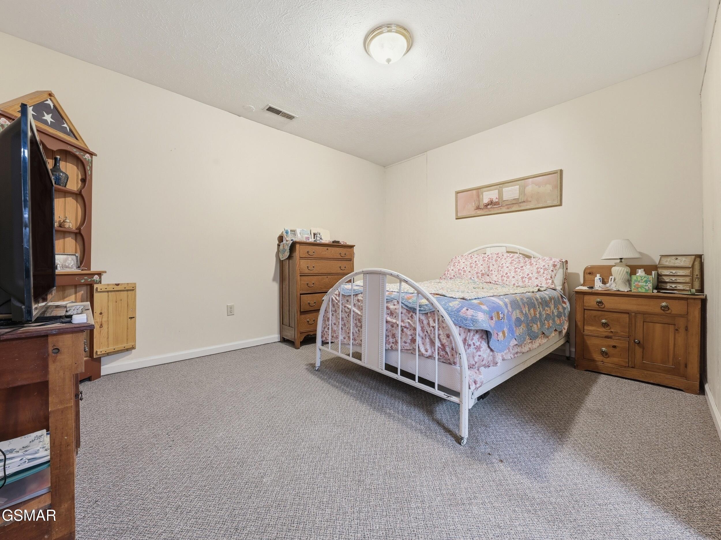 644 Monte Wood Circle Pigeon Forge TN 37863