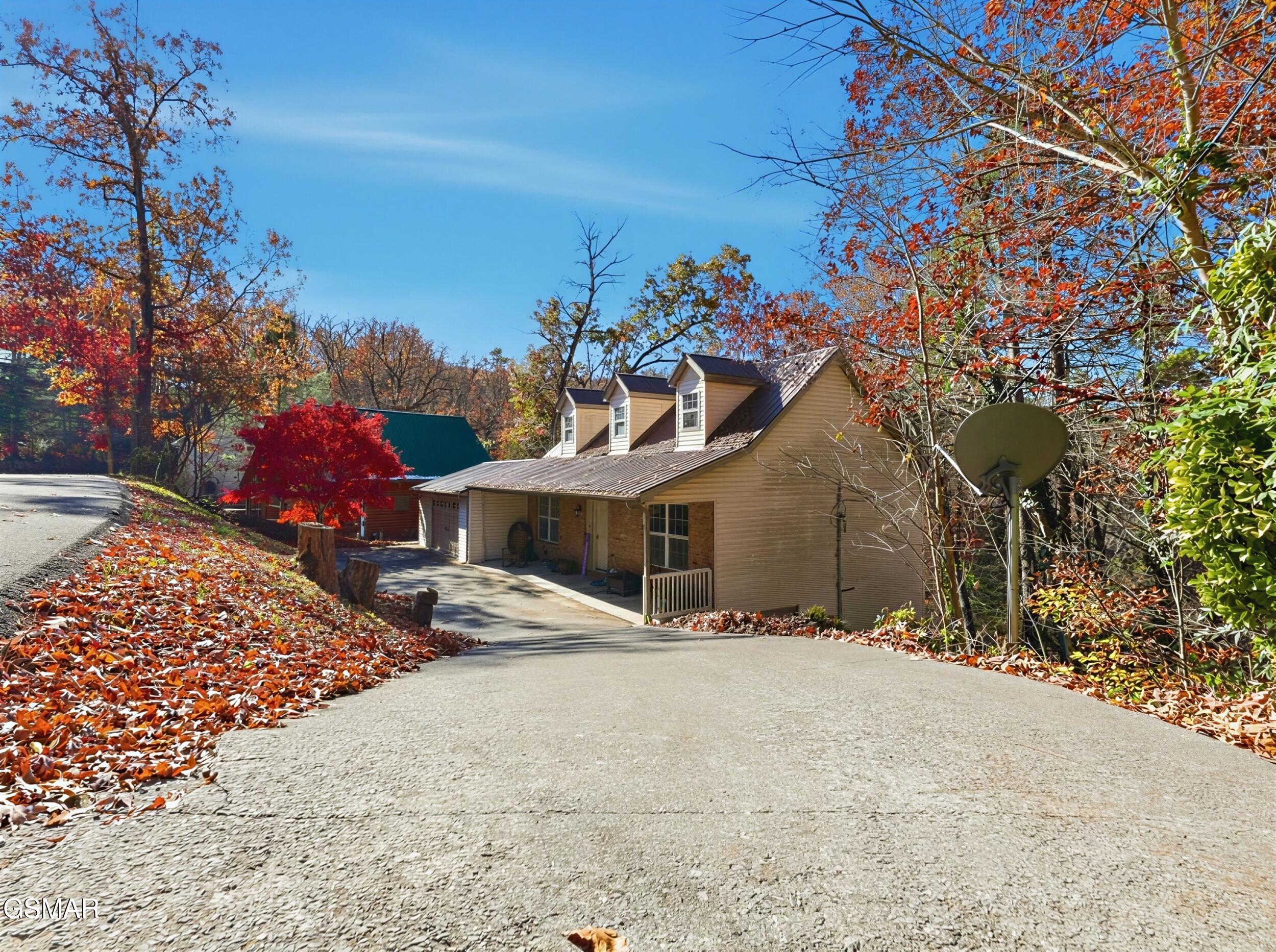 644 Monte Wood Circle Pigeon Forge TN 37863