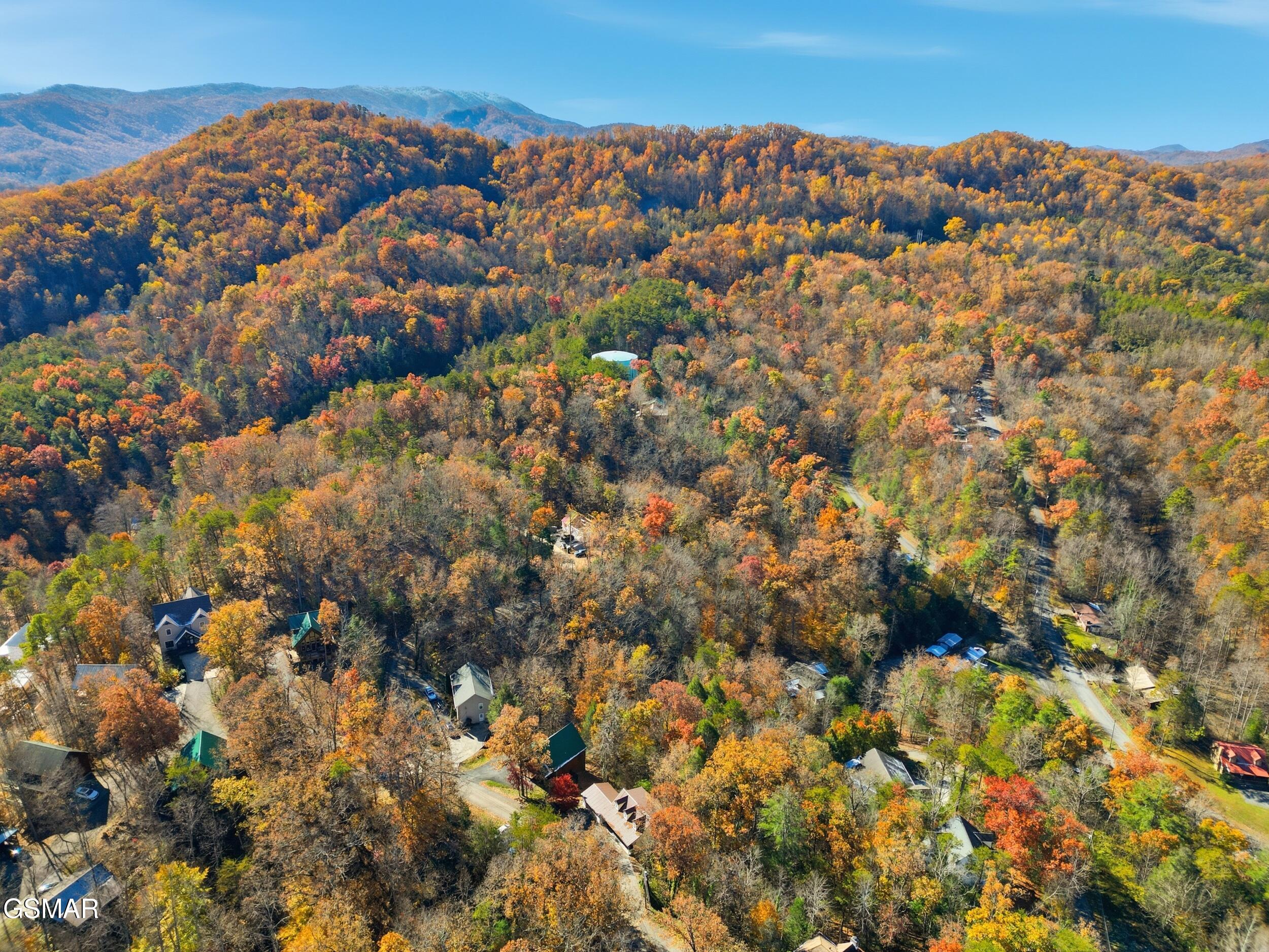 644 Monte Wood Circle Pigeon Forge TN 37863